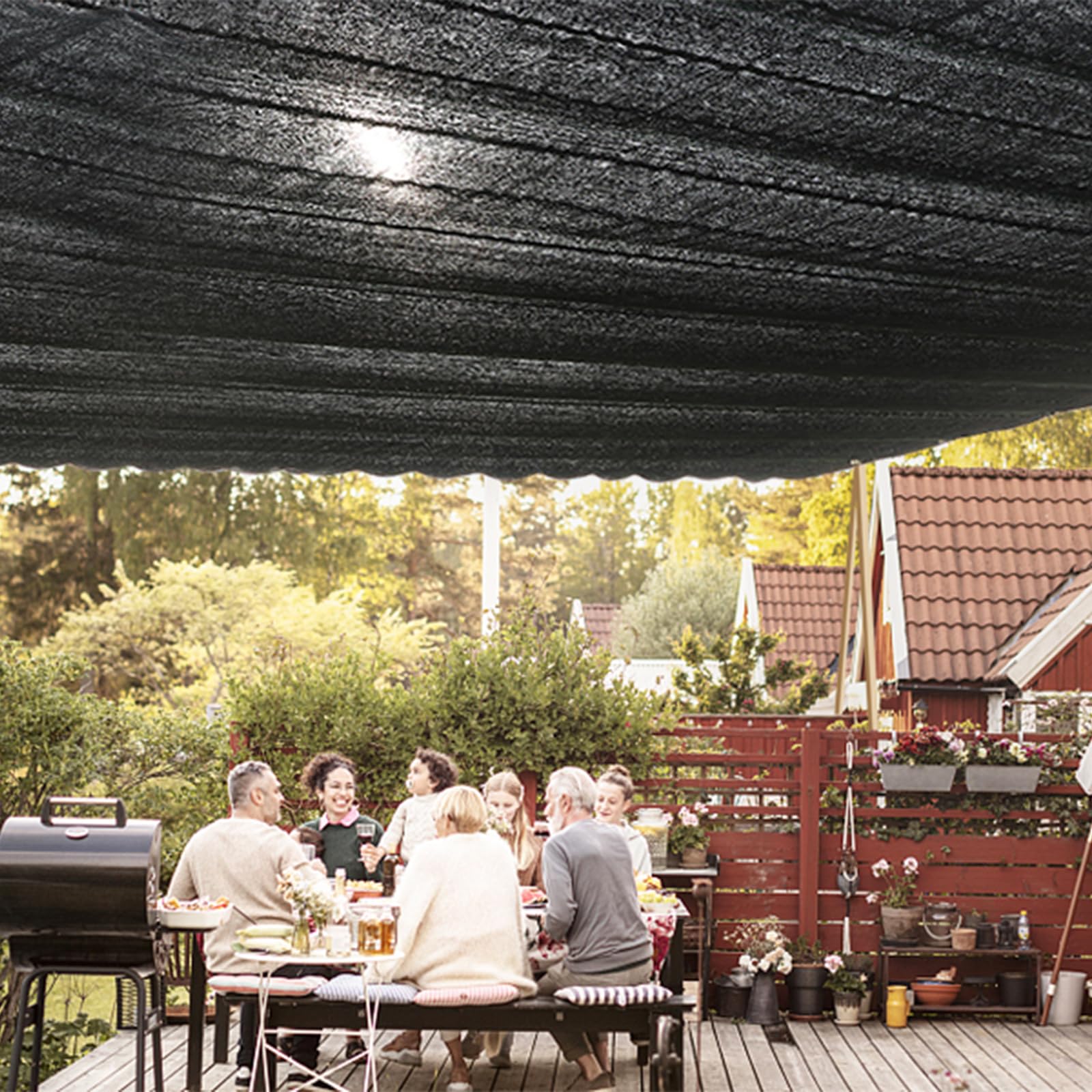 QLOFEI Shade Cloth displayed with packaging details
