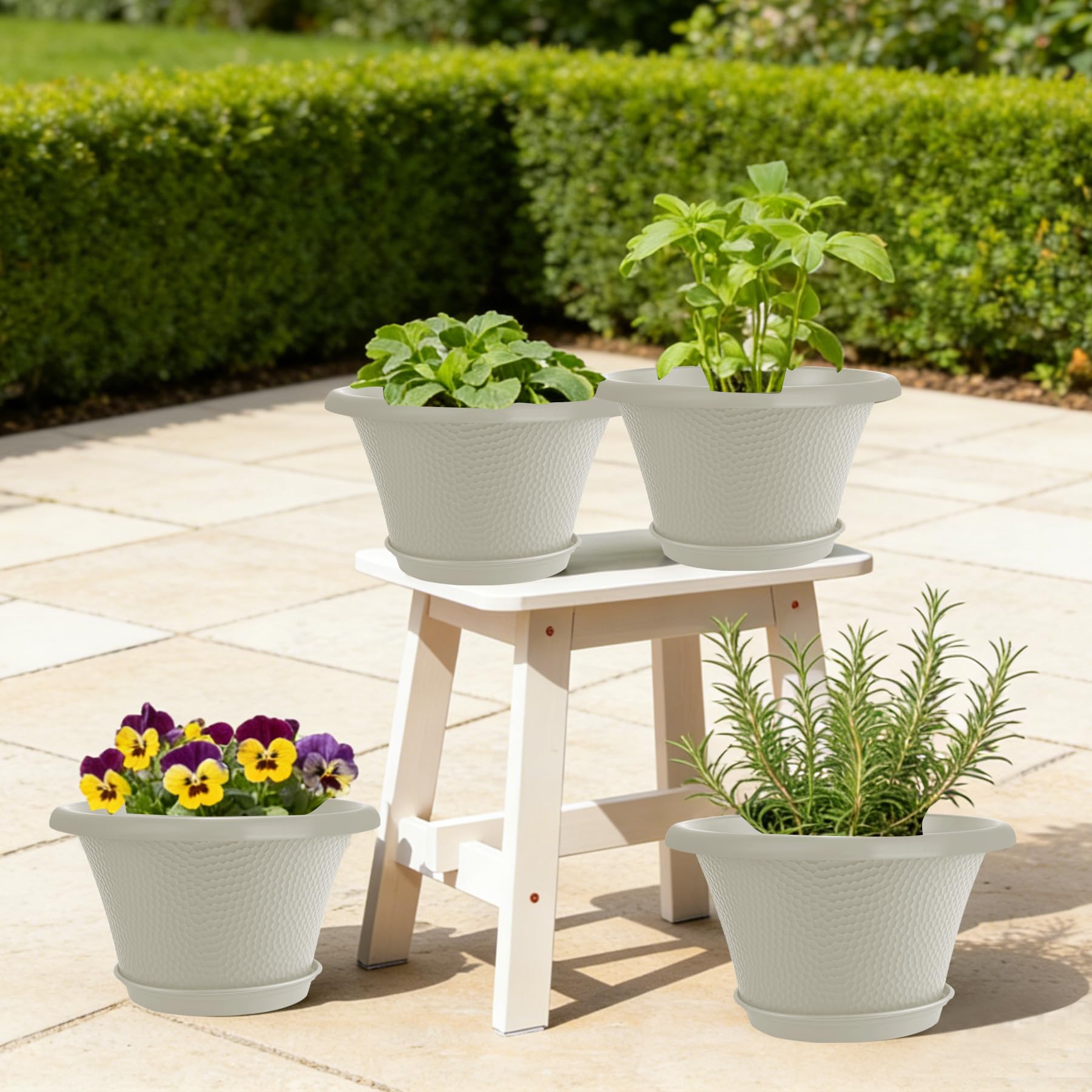 Quarut 12 Inch Flower Pot in garden setting