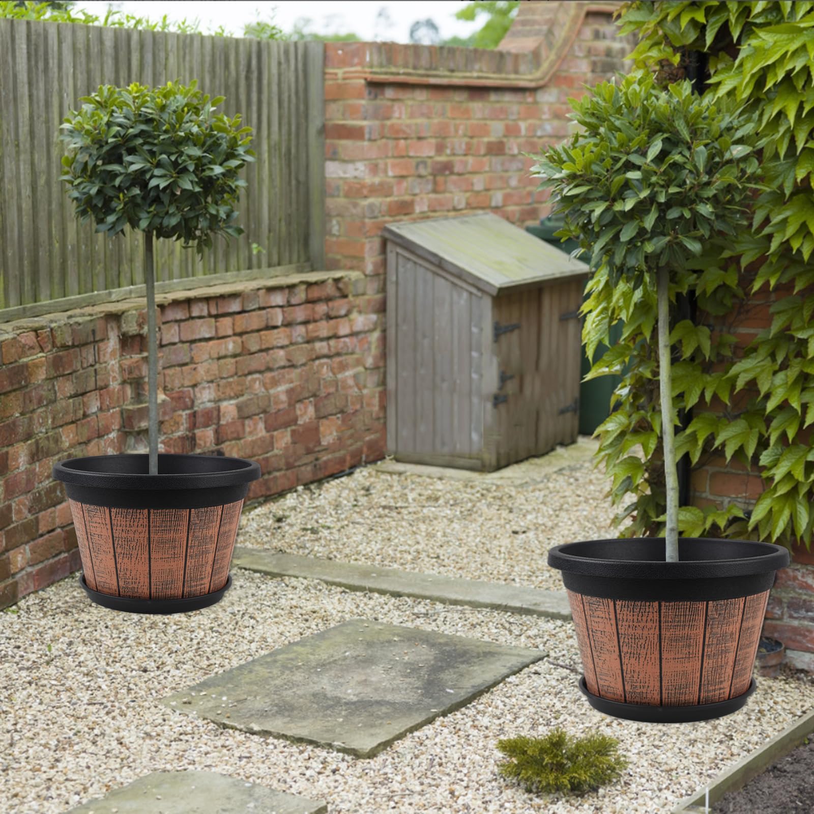 Quarut 16 inch vintage plant pot with rustic design details