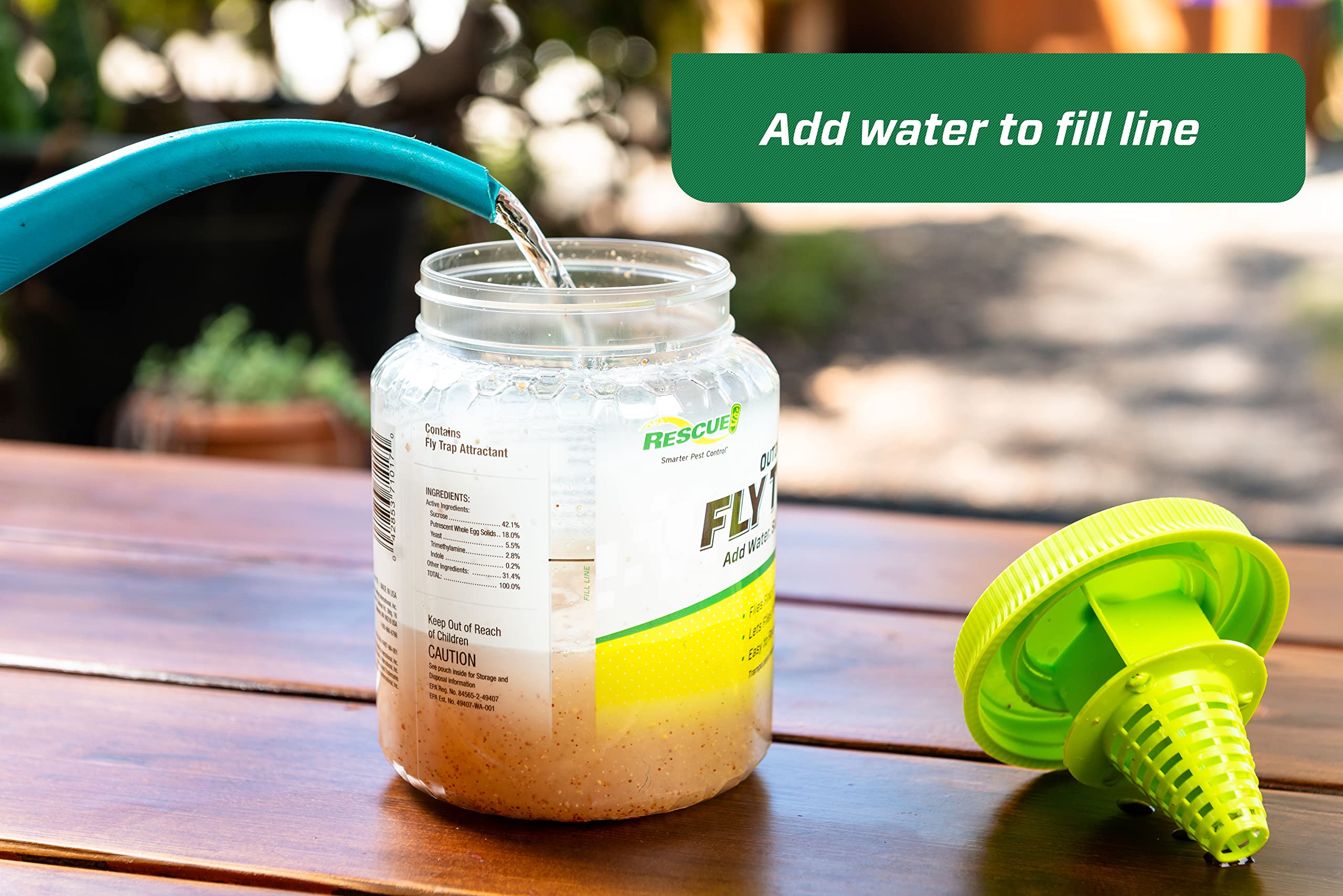 RESCUE! Outdoor Fly Trap in use outdoors