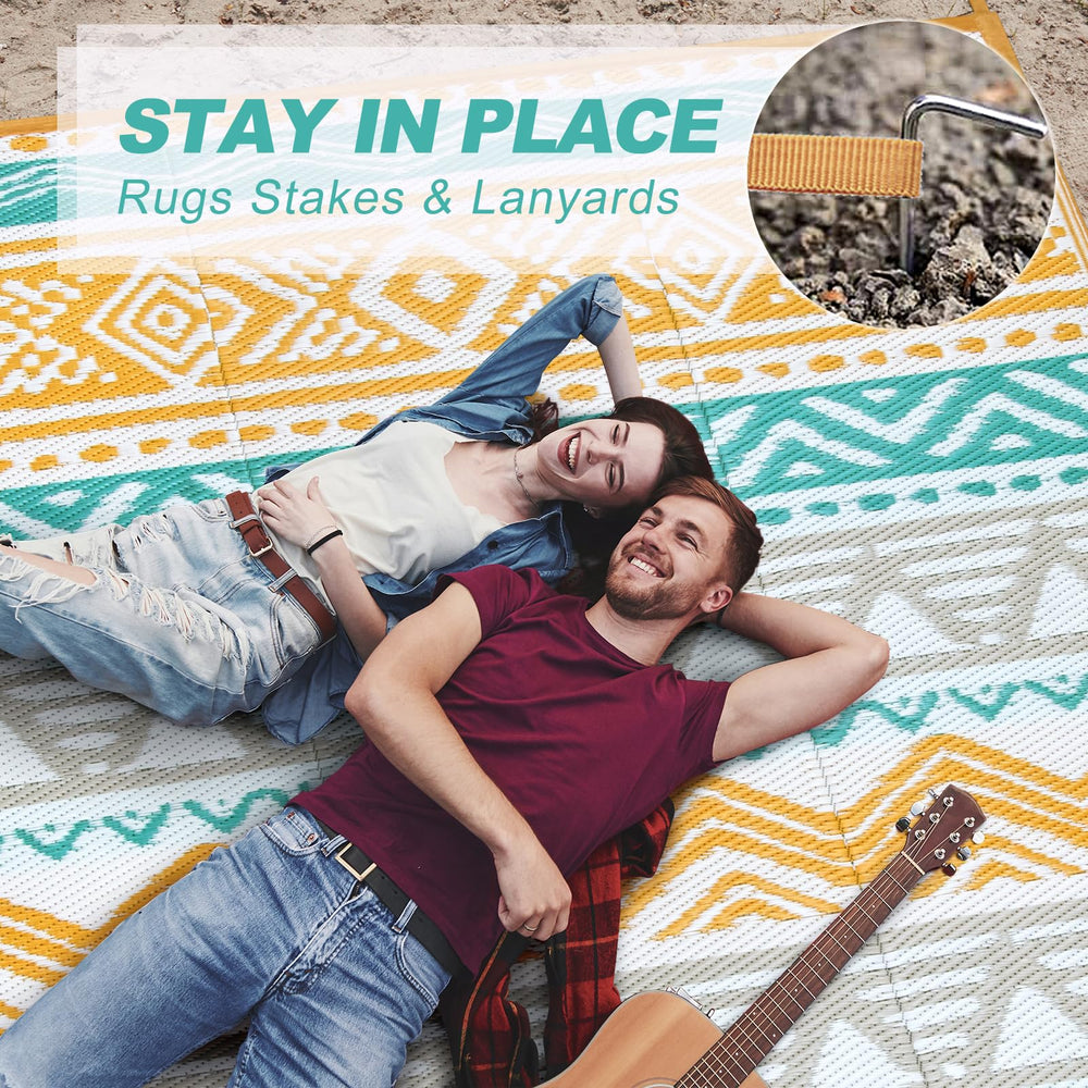 Reversible design of Lahome outdoor rug showing both sides