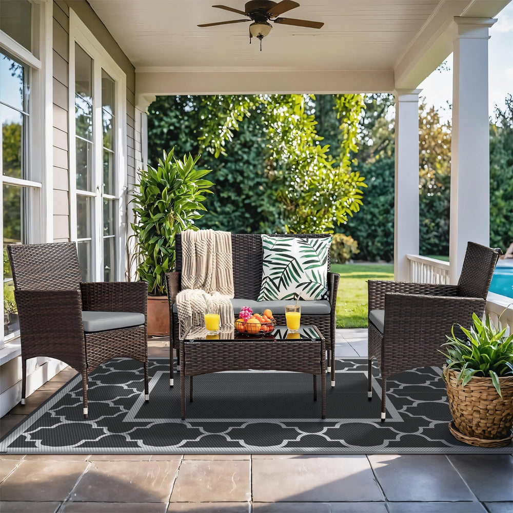 Reversible side of GENIMO Outdoor Rug showcasing patterns