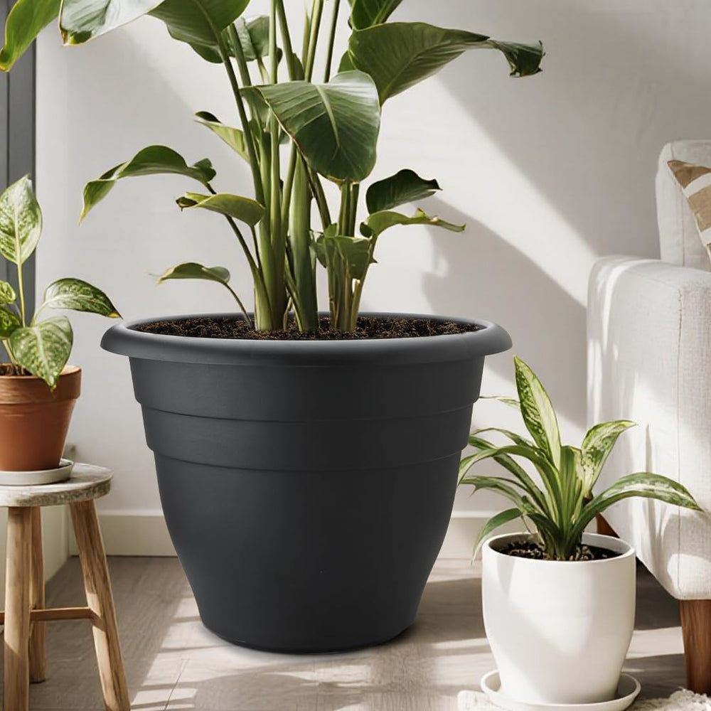 RooTrimmer 20 Inch Large Plant Pot filled with plants