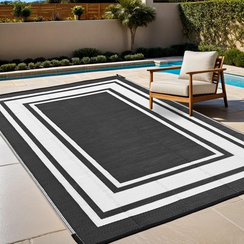 RURALITY Outdoor Mat in a garden setting
