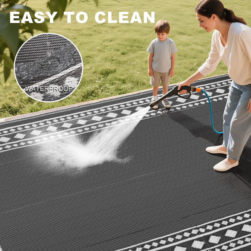 RURALITY Outdoor Rug 8x10 waterproof material close-up