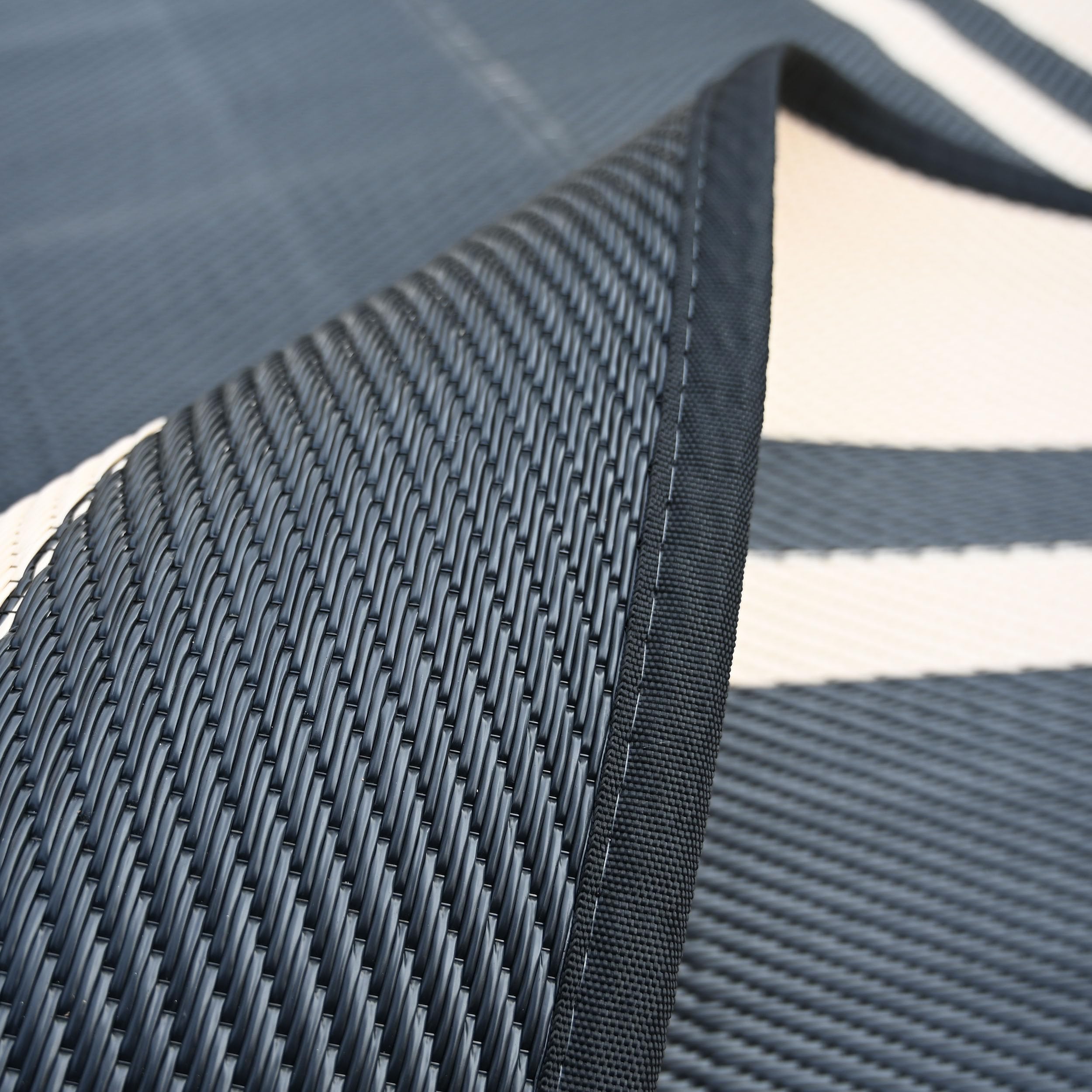 RURALITY Outdoor Rug 9x12 fixed rings design at corners