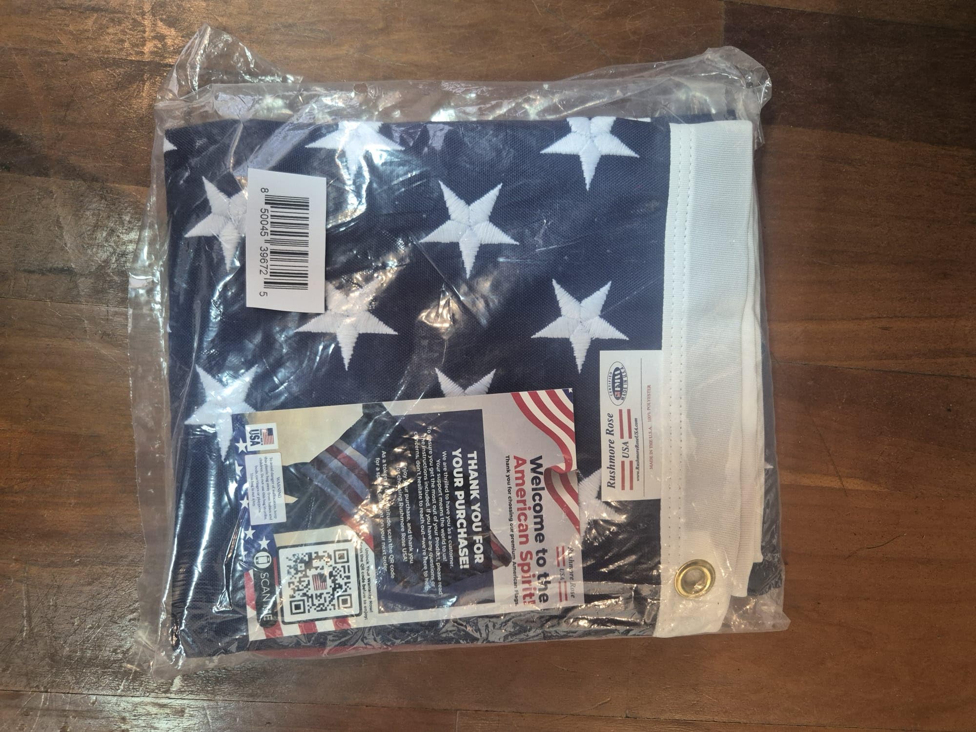 Rushmore Rose USA American Flag 4x6 packaging