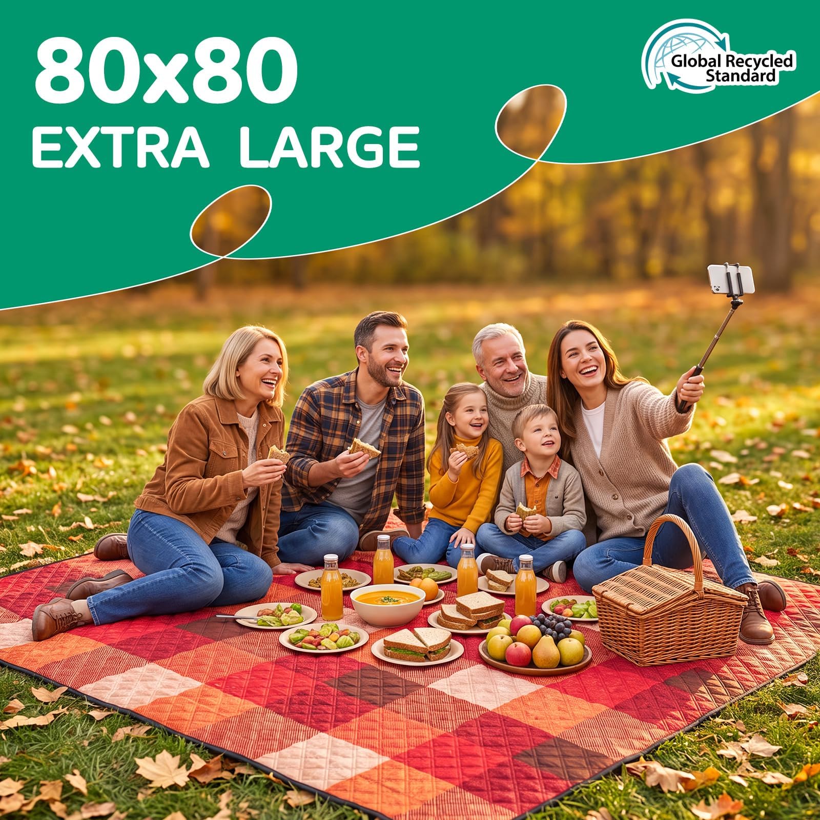 RYCHIC picnic blanket folded for easy storage