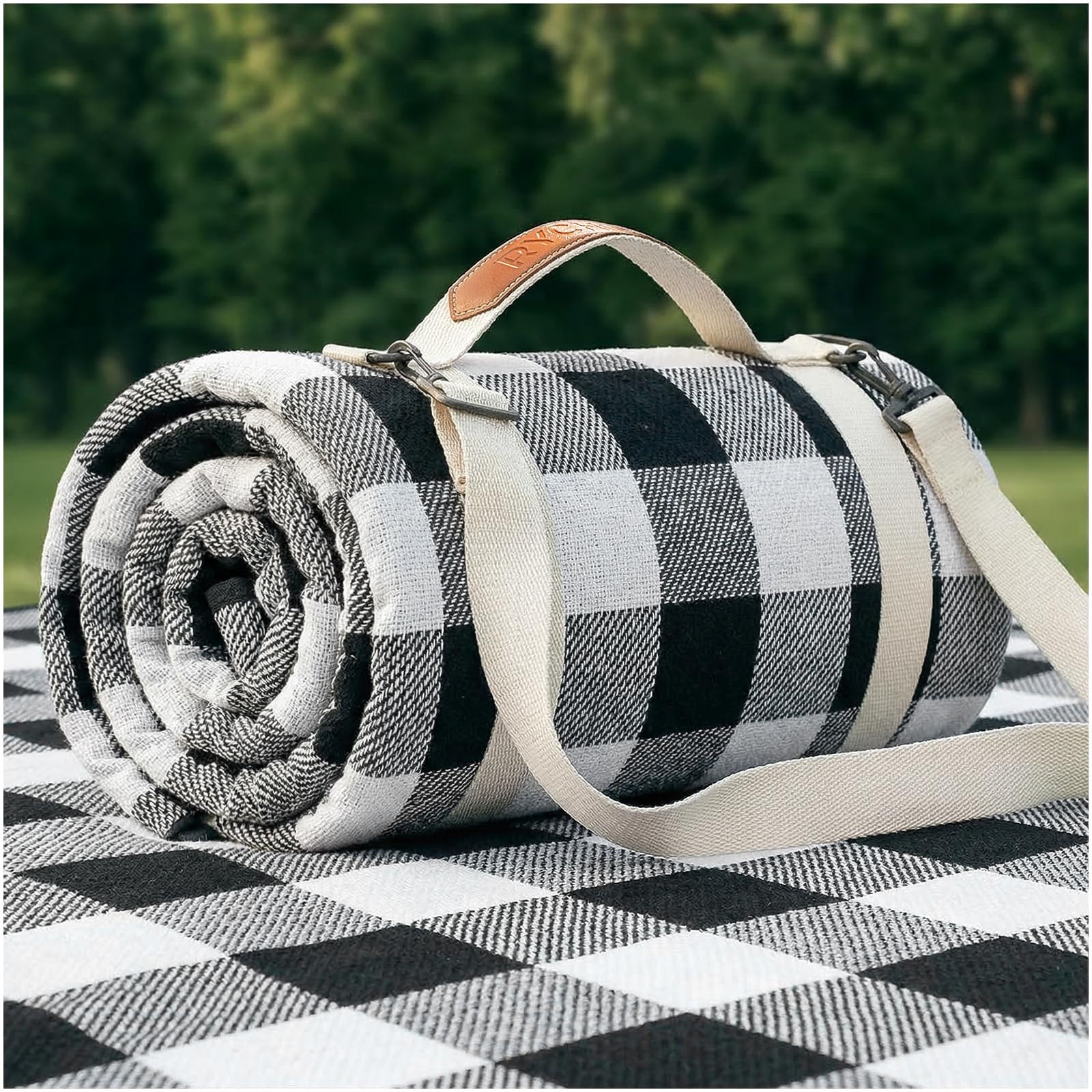 RYCHIC waterproof picnic blanket in plaid black front view