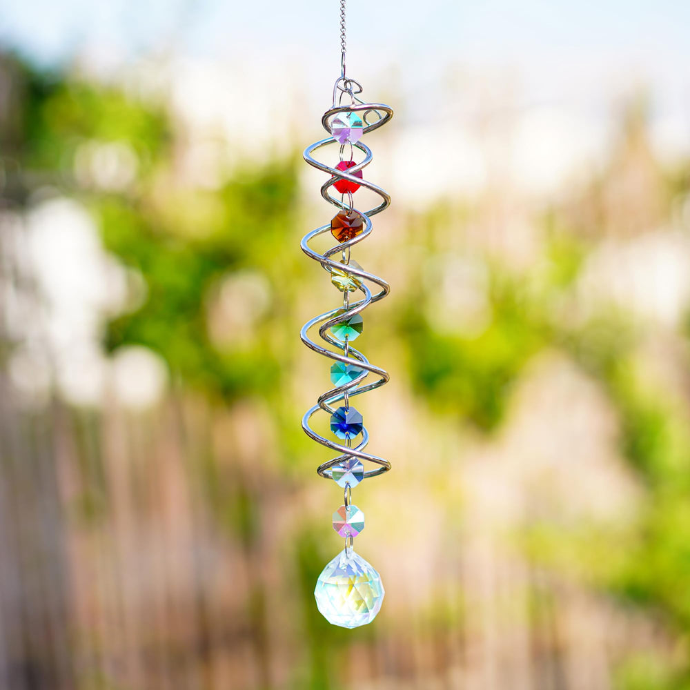 S-shaped hook included with H&D HYALINE & DORA suncatcher