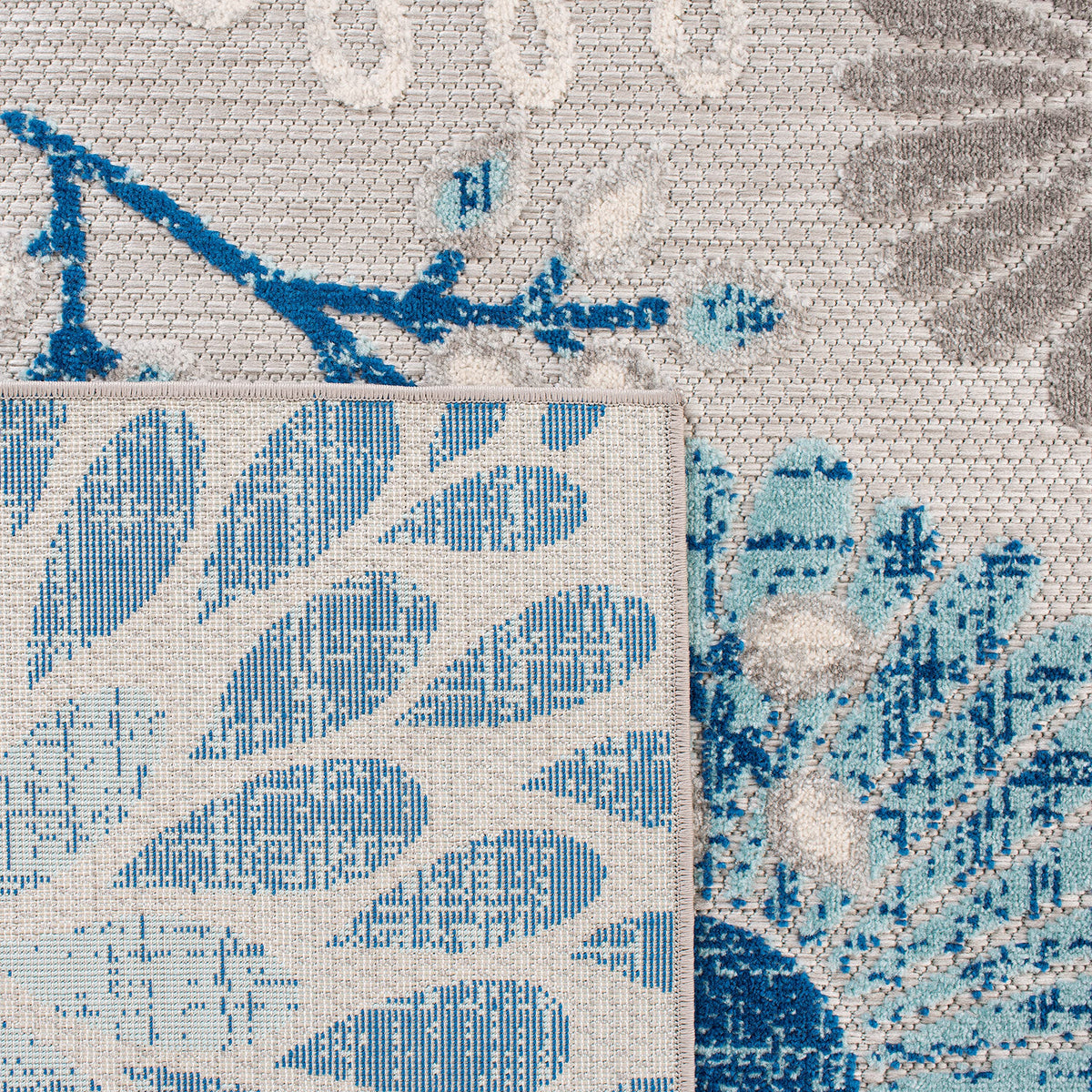 SAFAVIEH Cabana Outdoor Accent Rug 2'x4' in grey and blue floral design