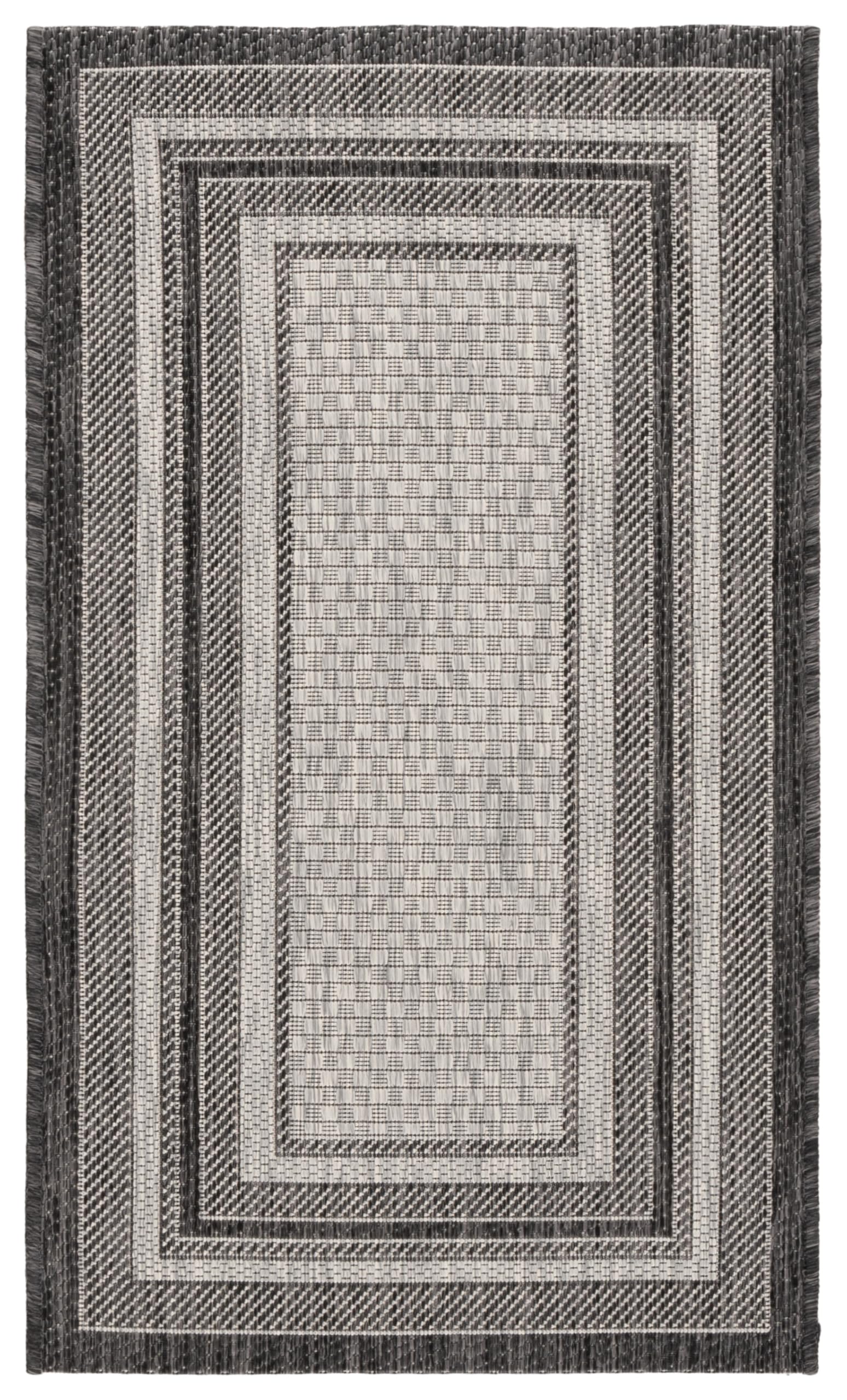 SAFAVIEH Courtyard Outdoor Accent Rug 2'3"x4' on patio