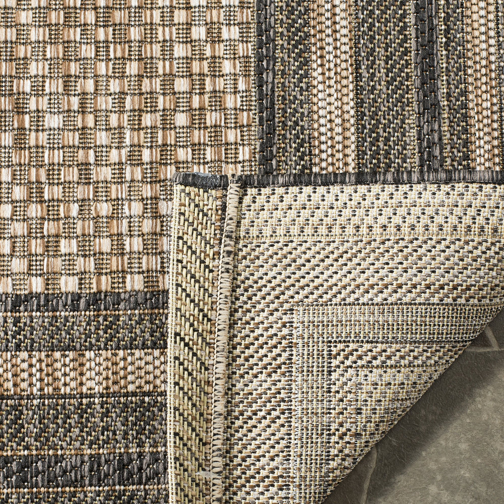 SAFAVIEH Courtyard rug in a living room setting