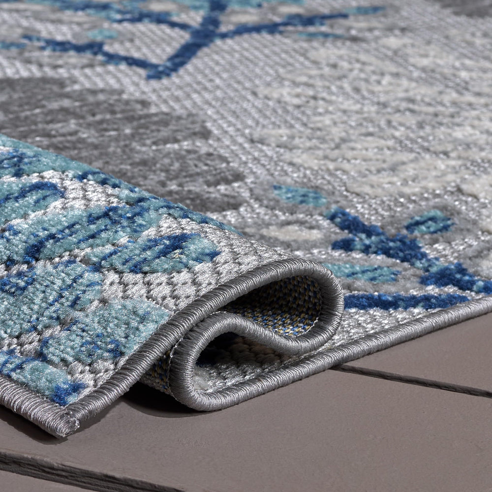SAFAVIEH rug packaging and label details
