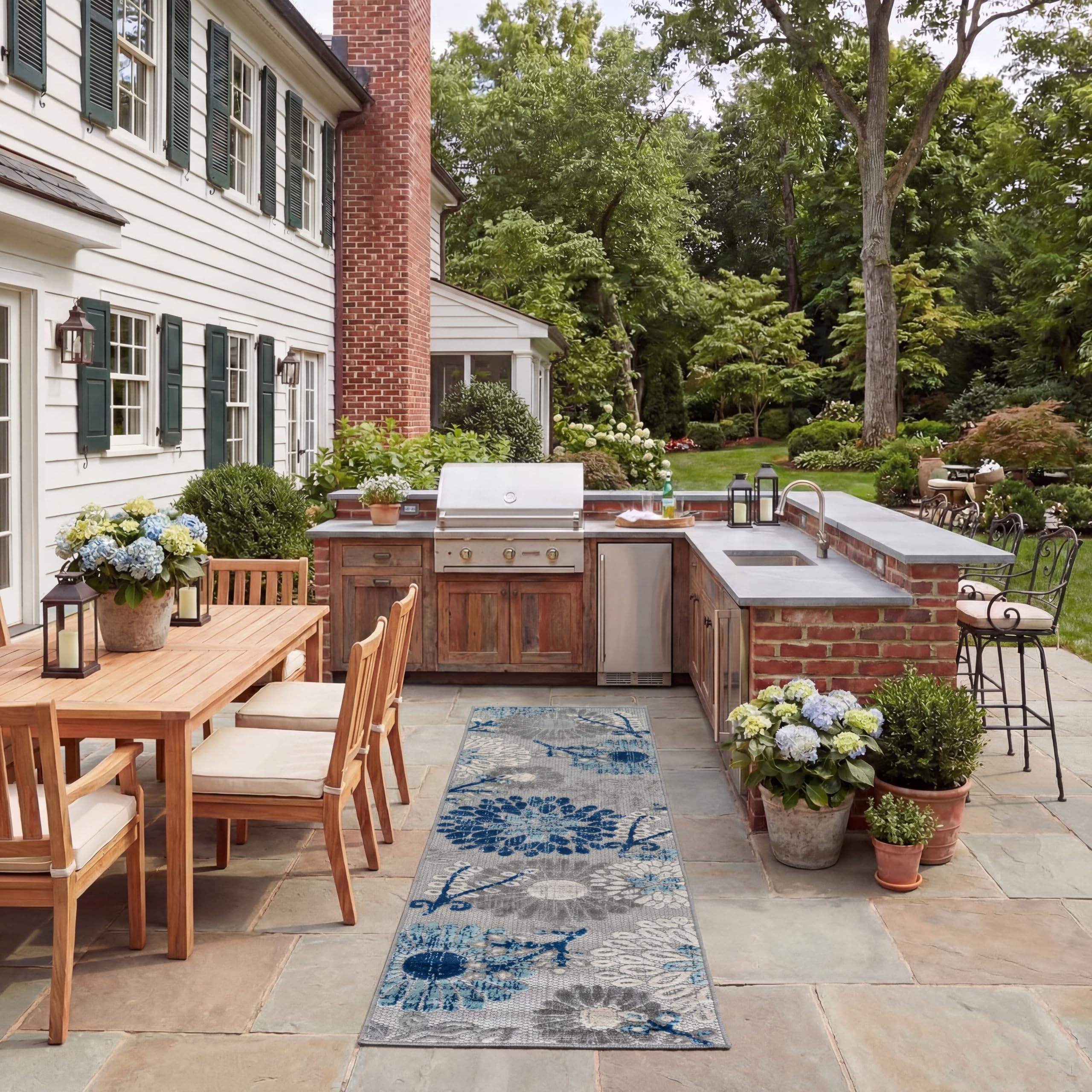 SAFAVIEH Washable Outdoor Rug 2' x 16' Runner in Grey and Blue