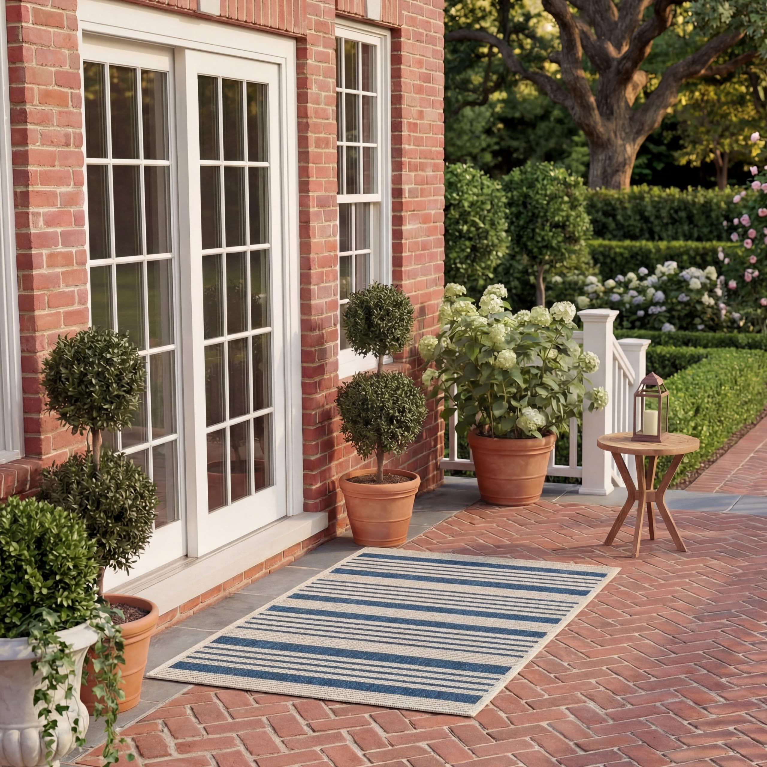 SAFAVIEH Washable Outdoor Rug with cleaning instructions