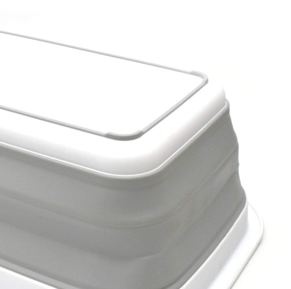 SAMMART Collapsible Wash Basin with user demonstrating pop-up feature