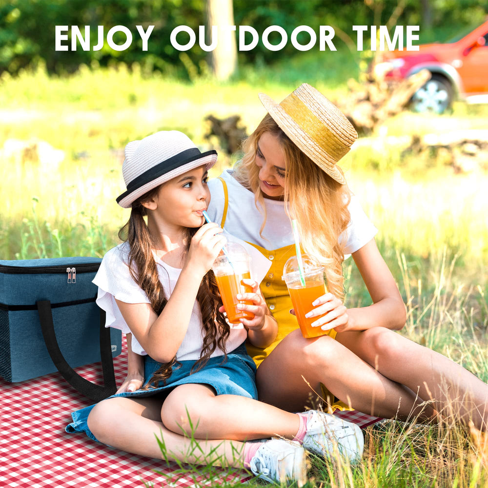 SAMSIER picnic blanket used as kids play mat