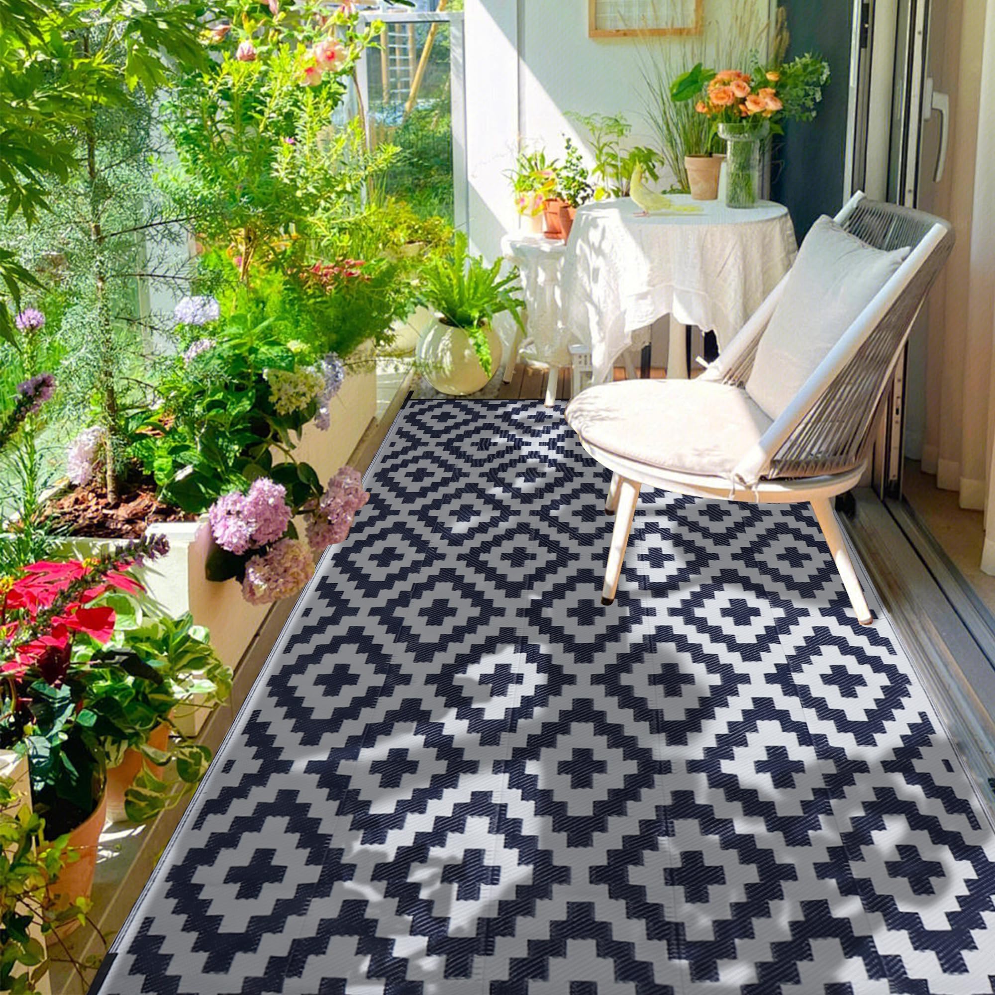 SAND MINE mat in a garden setting