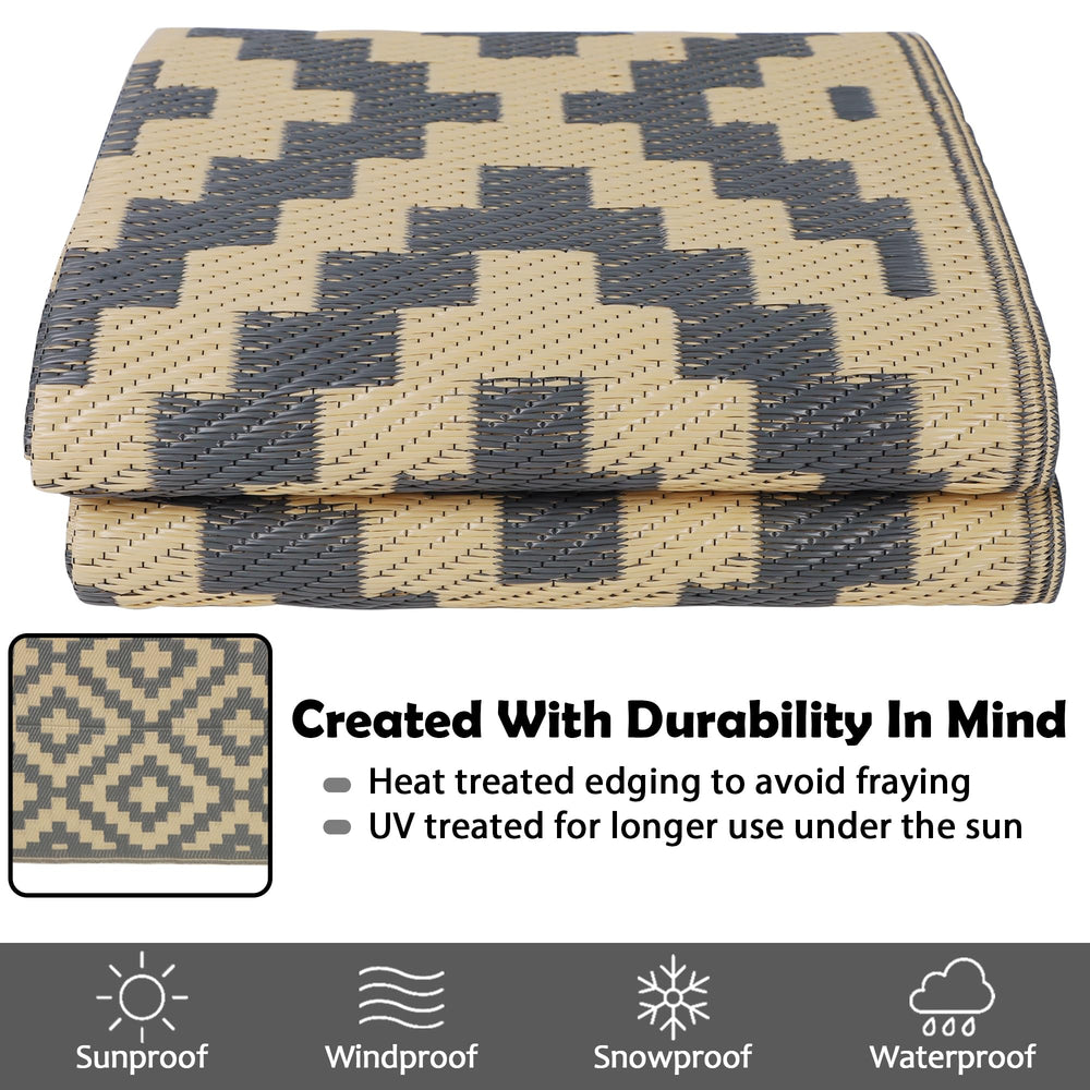 SAND MINE reversible rug folded in carrying bag
