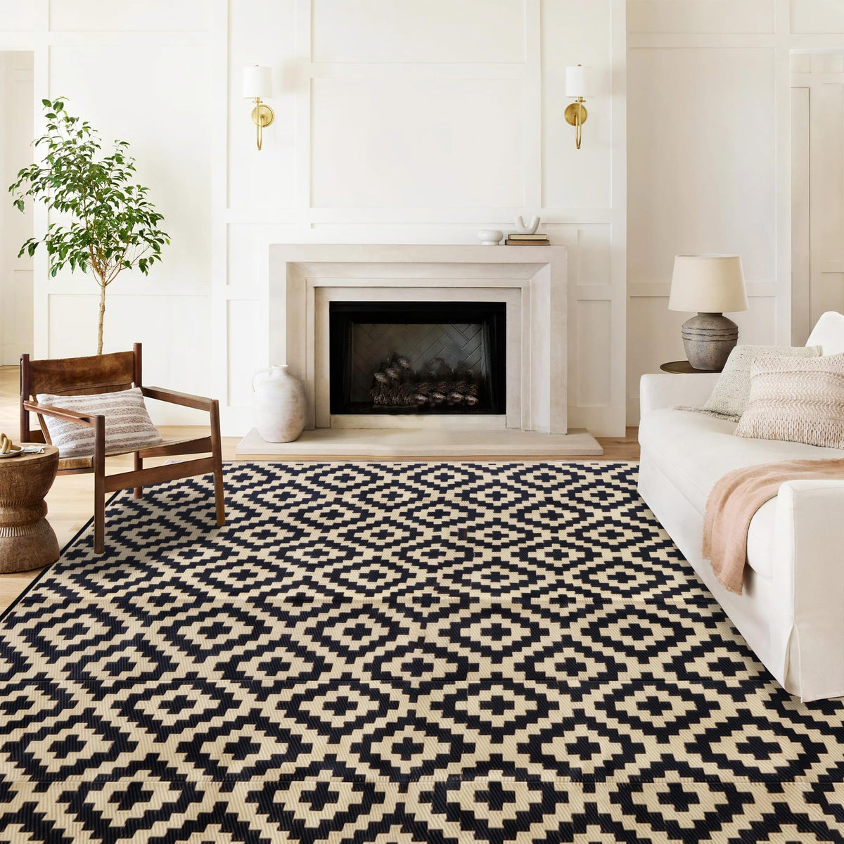 SAND MINE Waterproof Outdoor Rug 8x10 ft front view in black and beige