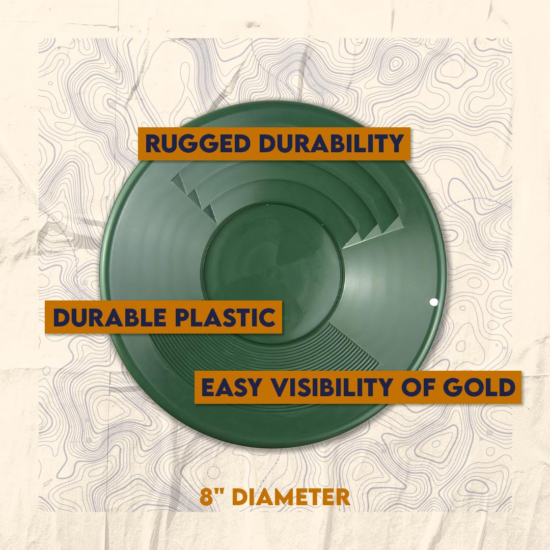SE 8" Green Plastic Gold Pan floating in water