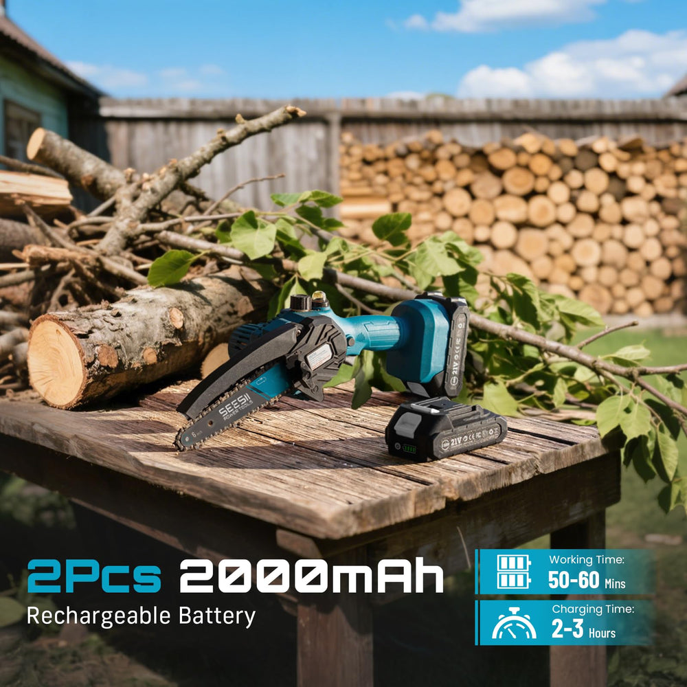 Seesii mini chainsaw with automatic chain lubrication feature
