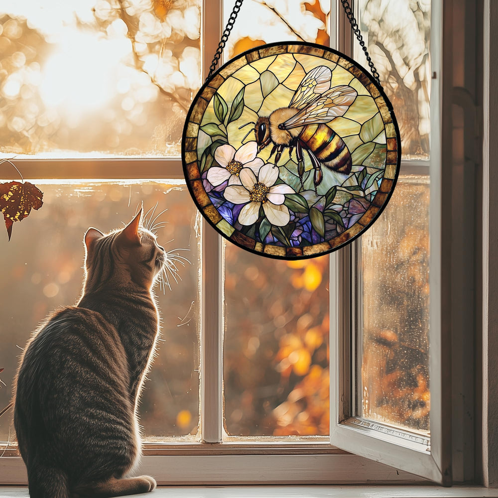 Side view of AMDERVEN Vintage Bee Suncatcher highlighting intricate patterns