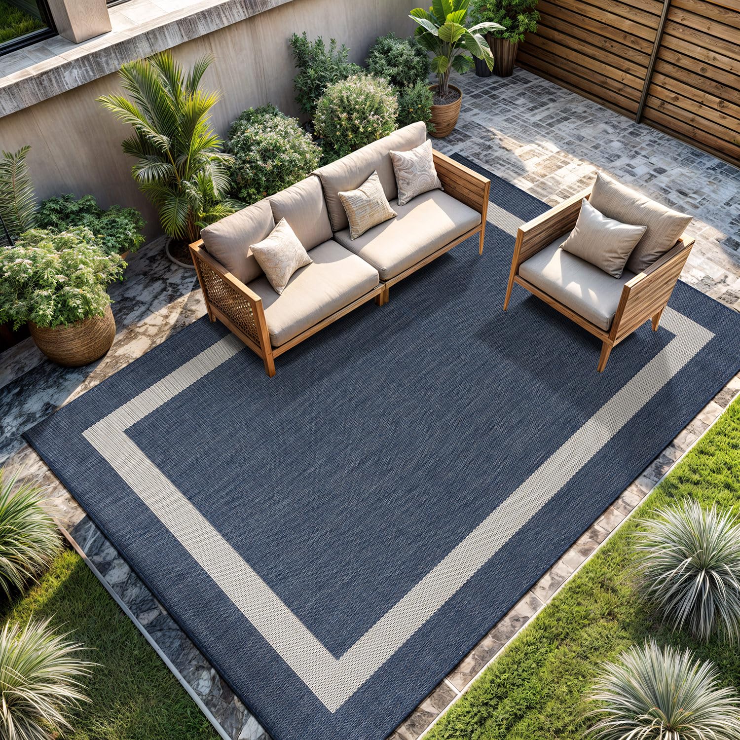 Side view of CAMILSON Outdoor Rug 8x10 showing texture