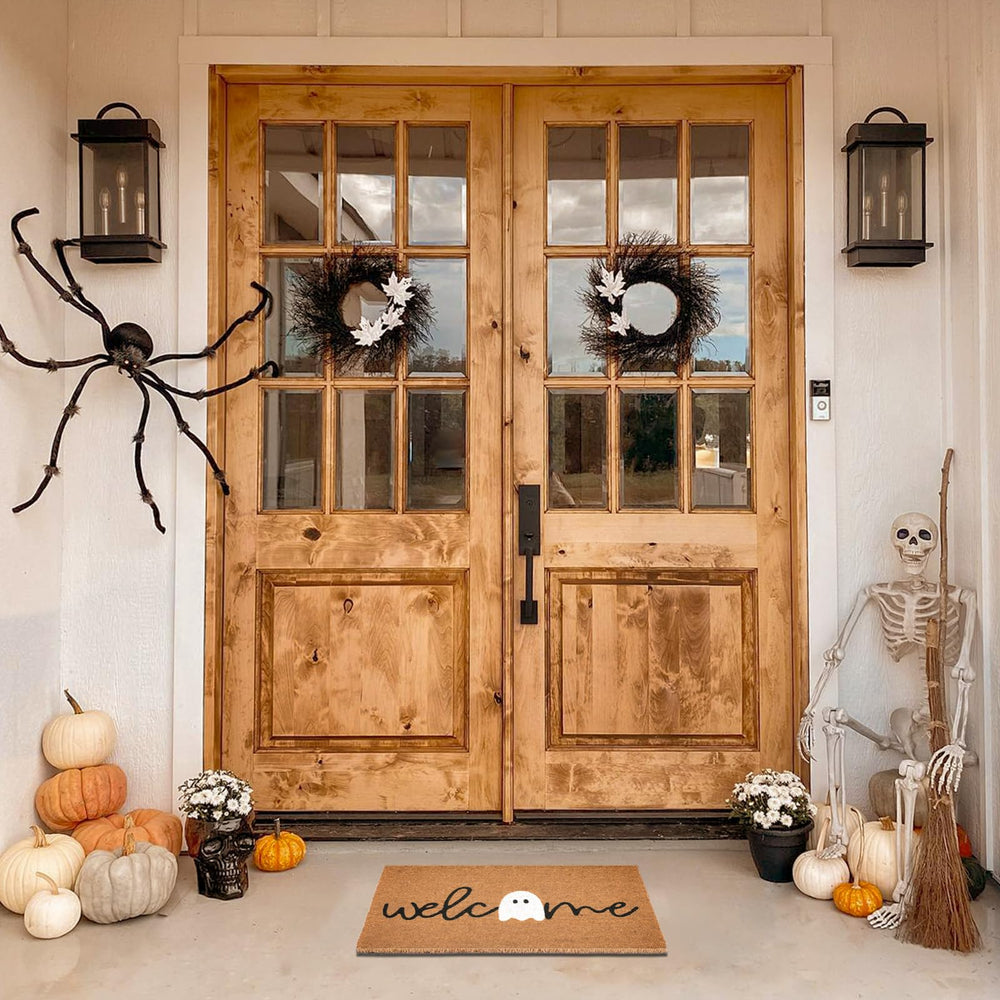 Side view of Halloween doormat displaying texture