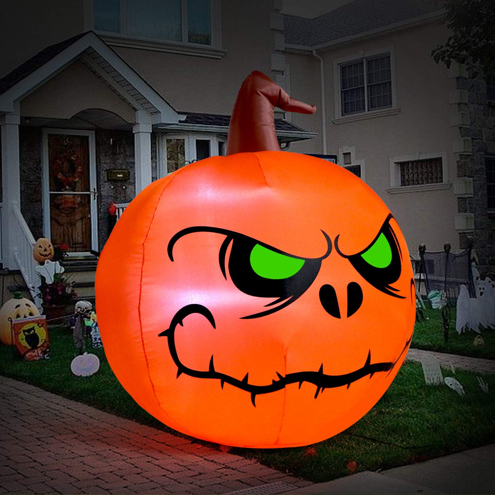 Sizonjoy Halloween decoration setup in a front yard