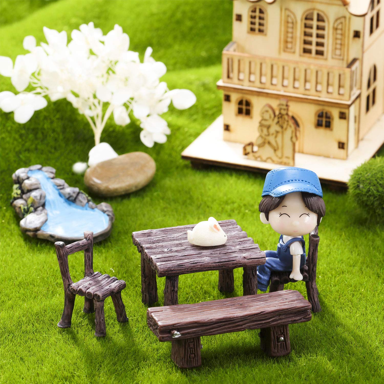 Skylety miniature garden bench in brown resin
