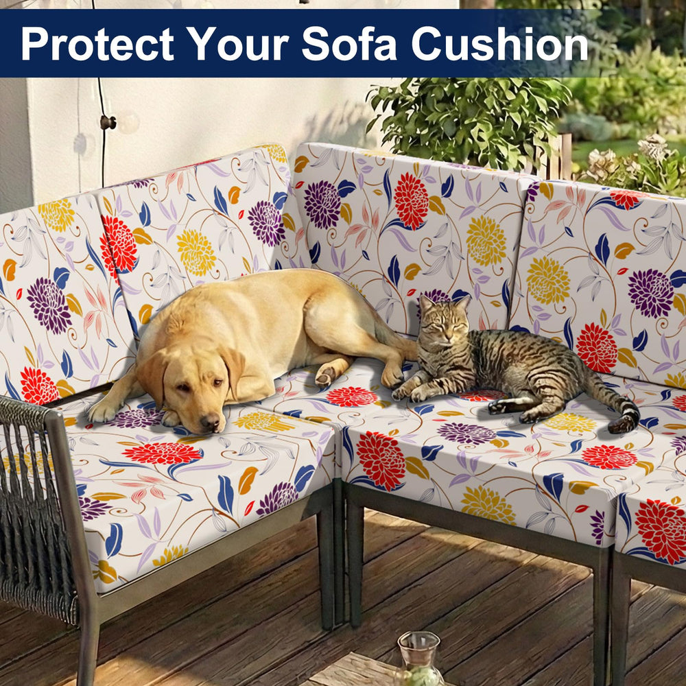 Smiry cushion covers on a balcony furniture set
