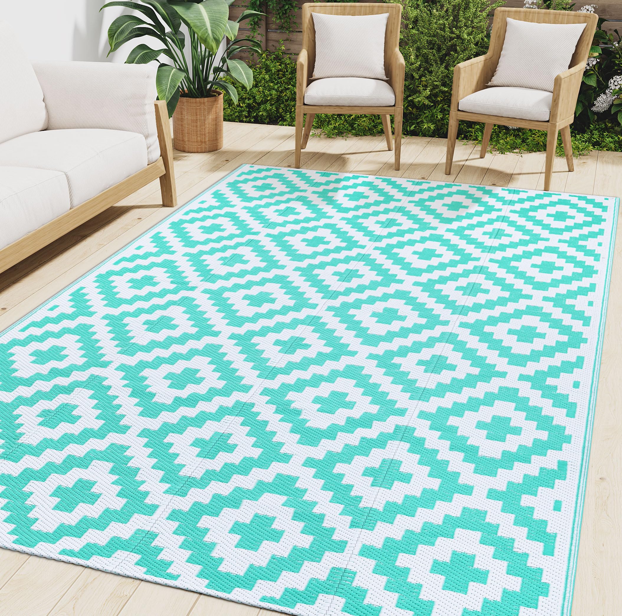 Smiry Outdoor Rug 5x8 ft waterproof reversible mat in white and teal