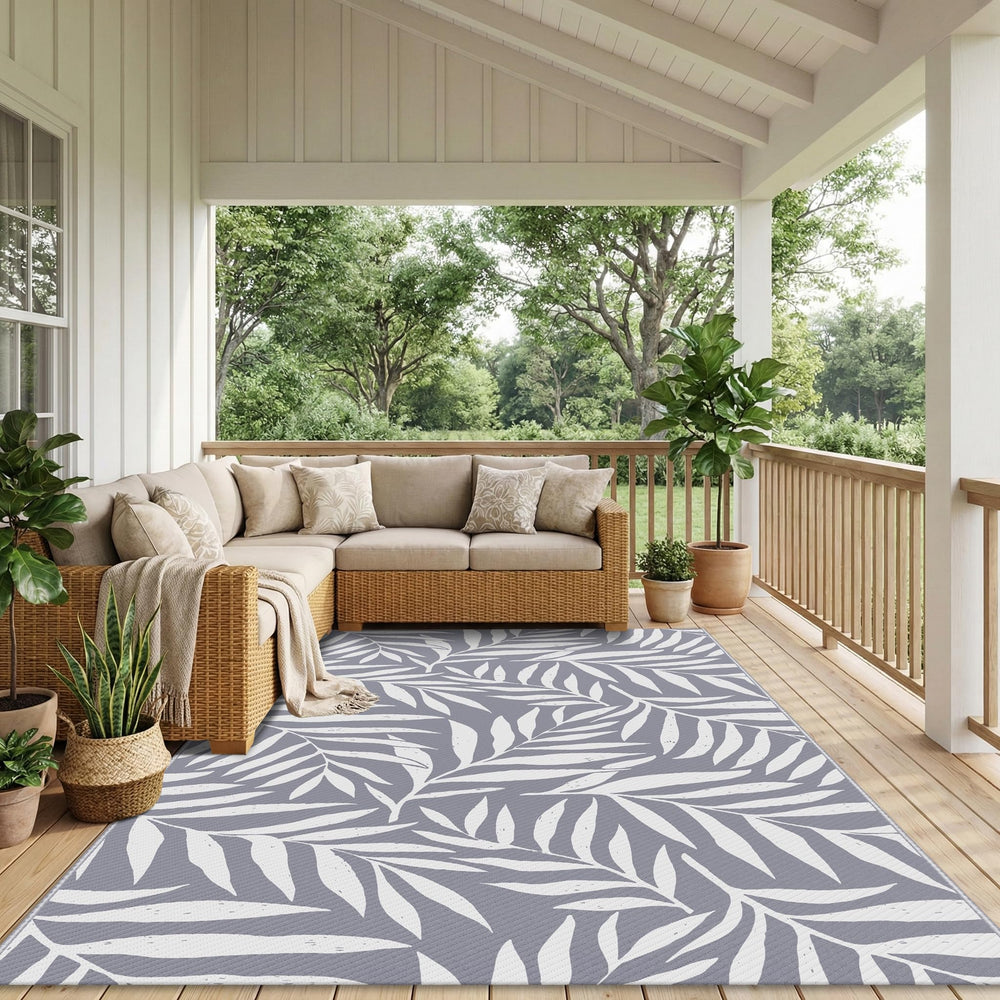 Smiry Outdoor Rug showing reversible side