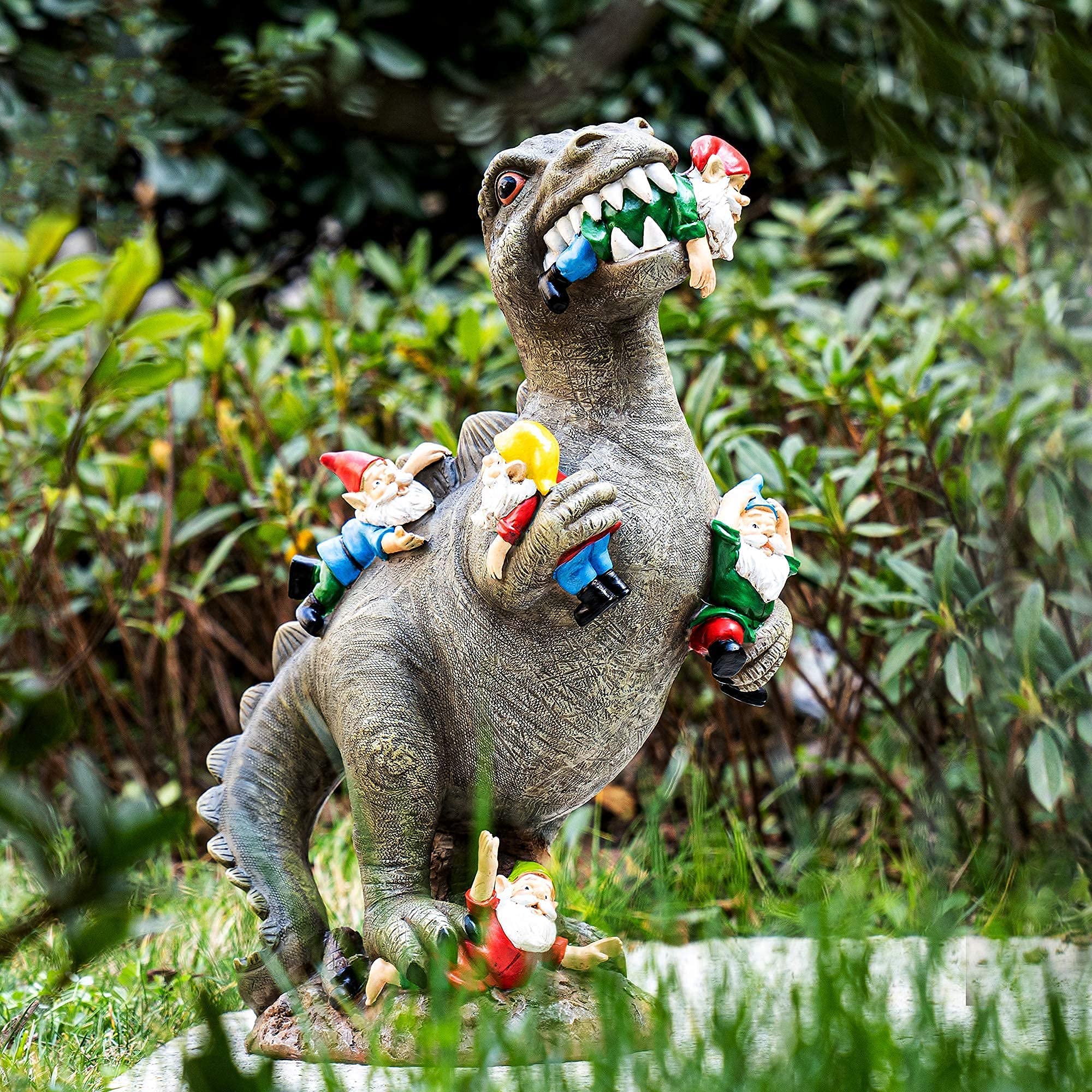 SOWSUN Gnome Statue on a flowerbed