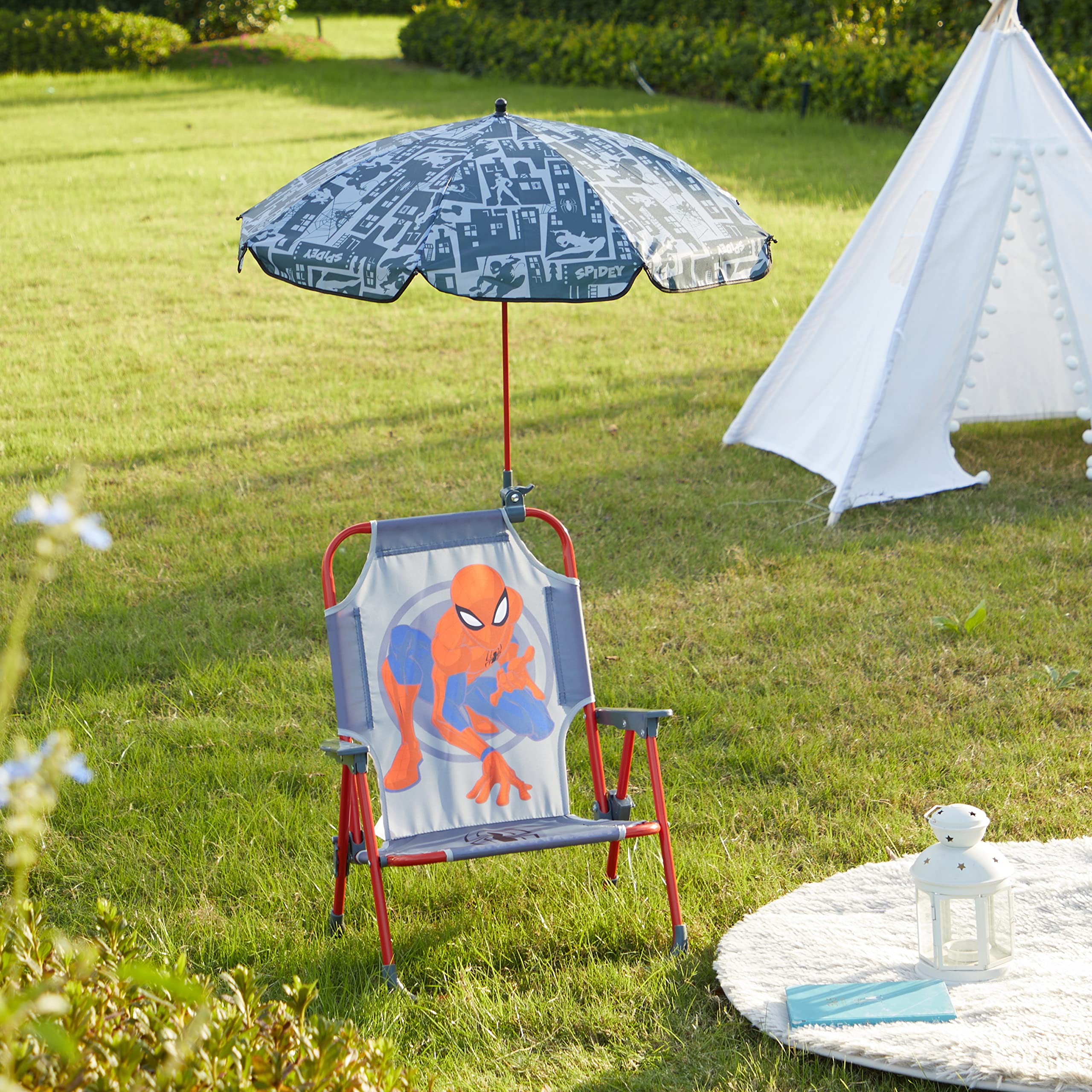 Spiderman Kids Beach Chair shown with umbrella attached
