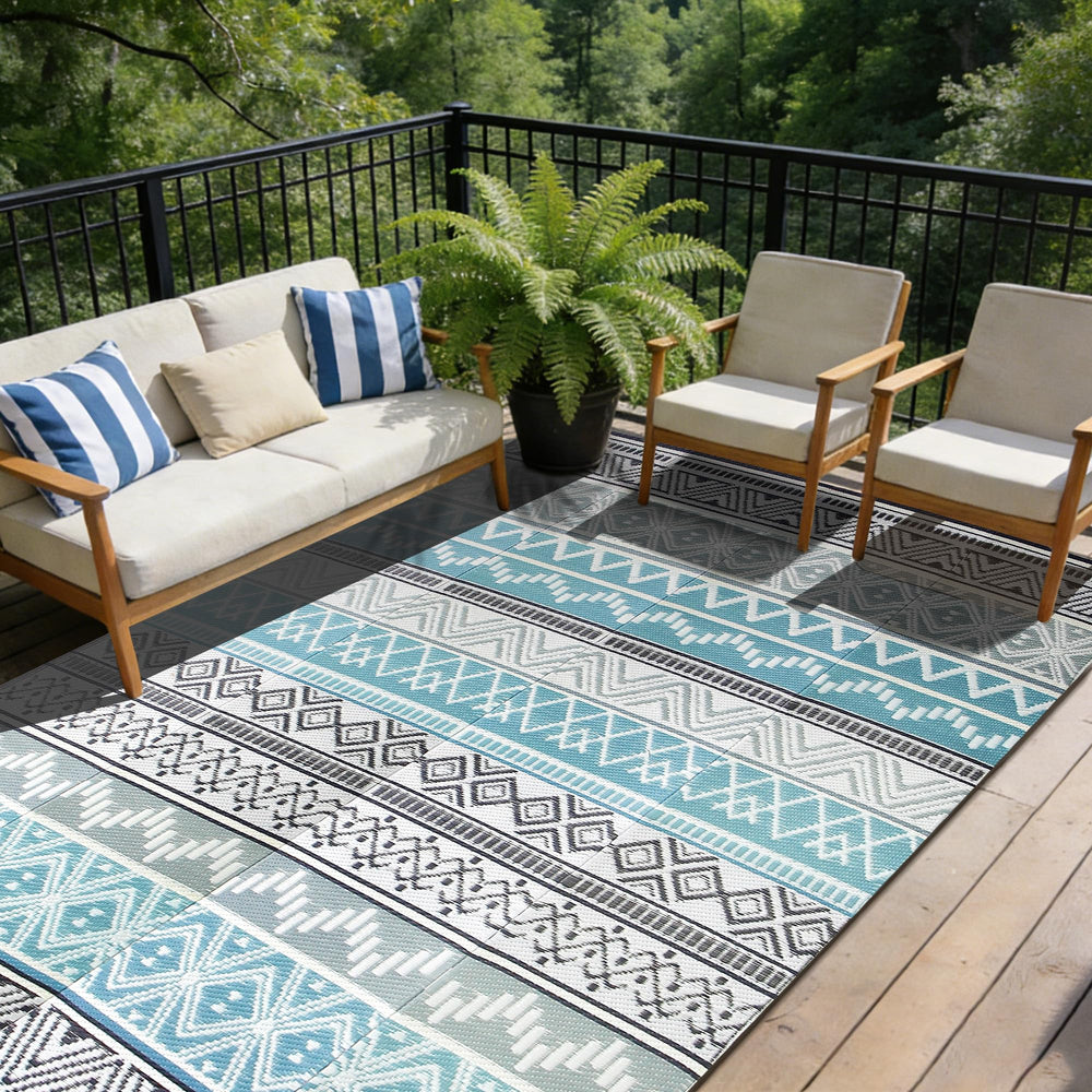 Strickland Home Outdoor Rug 8'x10' displayed on patio