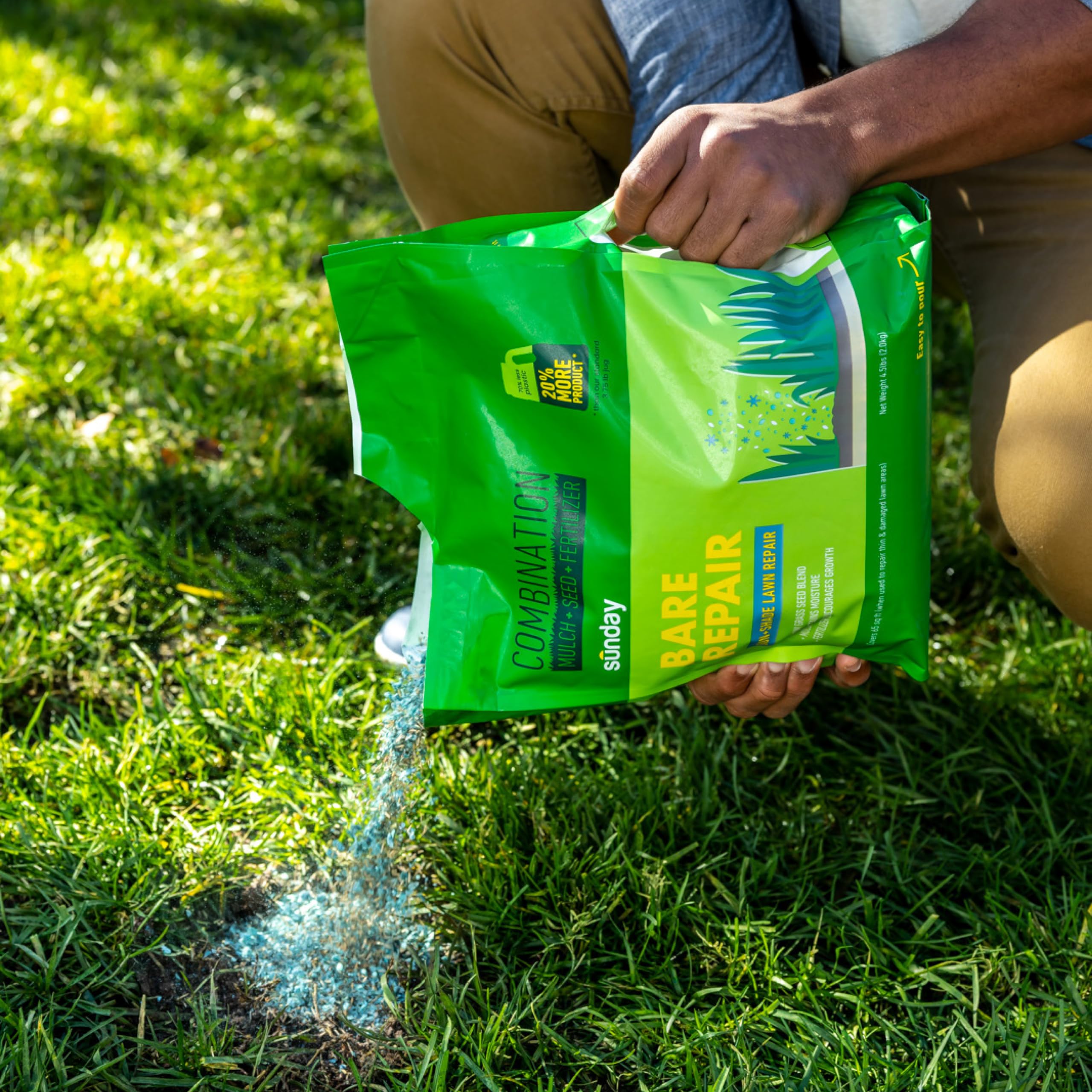 SUNDAY Bare Repair Grass Seed texture and blend close-up