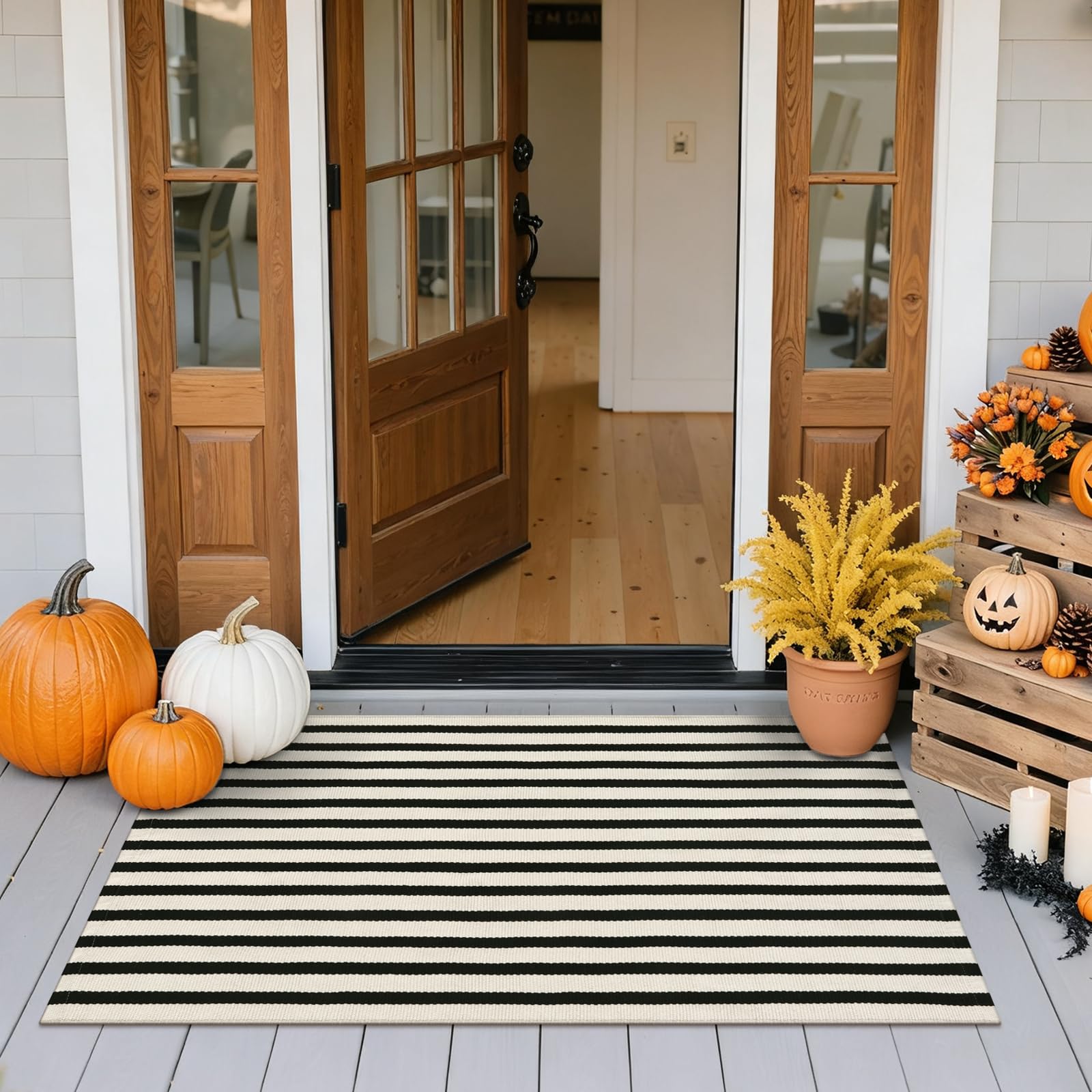 Sungea Fall Front Door Mat 2'x4.3' black and white striped design
