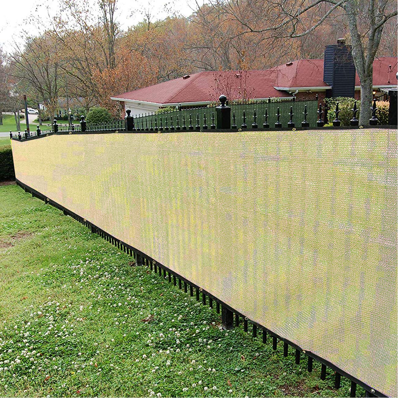 Sunnyglade Privacy Screen in front of a chain link fence