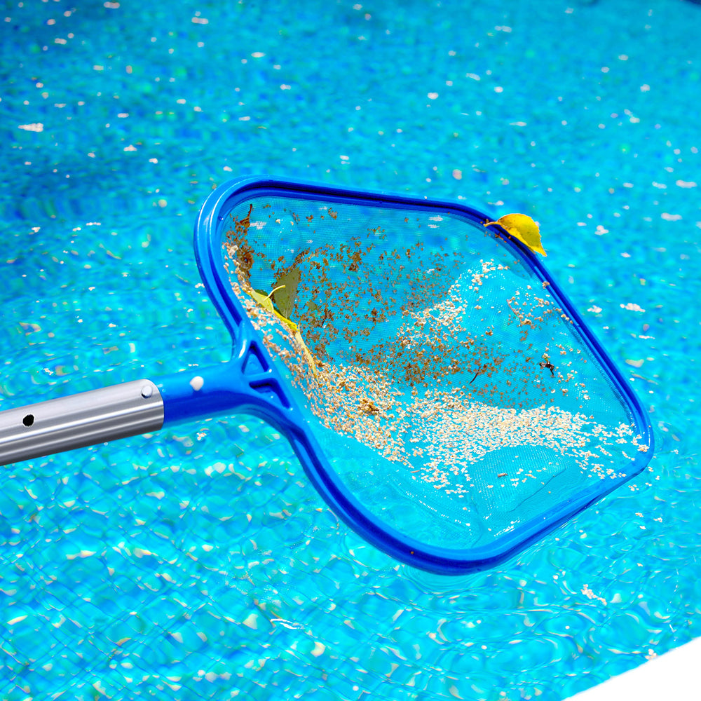 Tavaleu Pool Skimmer Net side view showing sturdy design