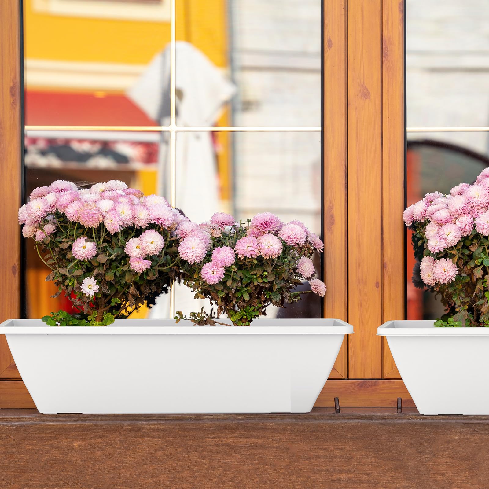 Tcevily 24 Inch White Window Planter Box packaging