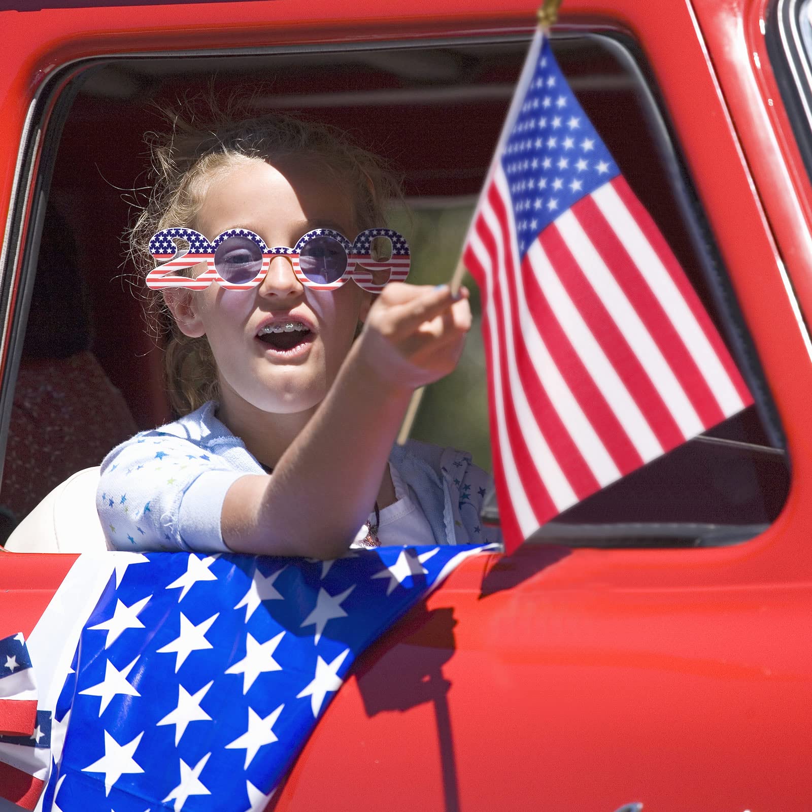 Tegeme mini American flags ready for a parade