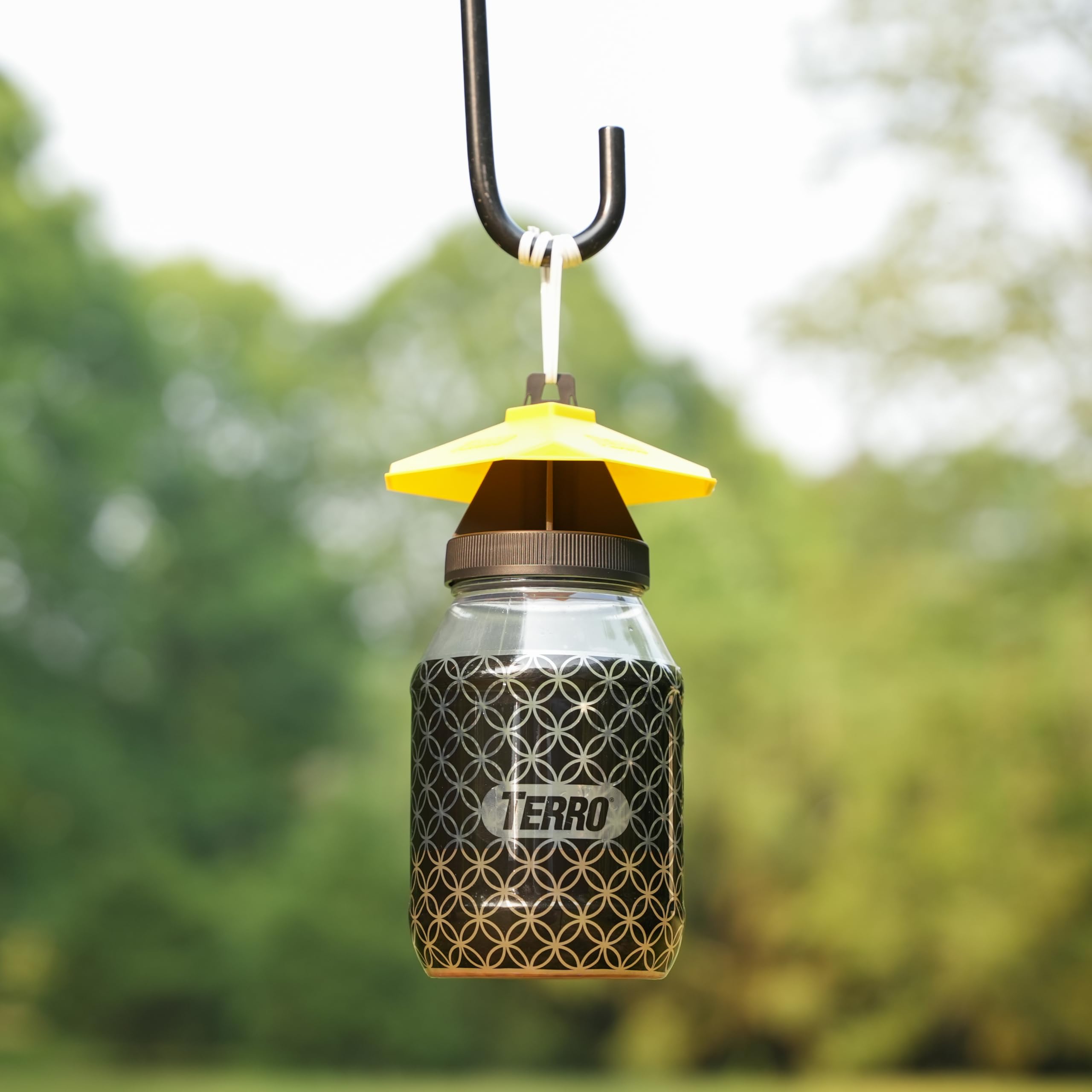 Terro Yellow Jacket Trap T362 packaging display