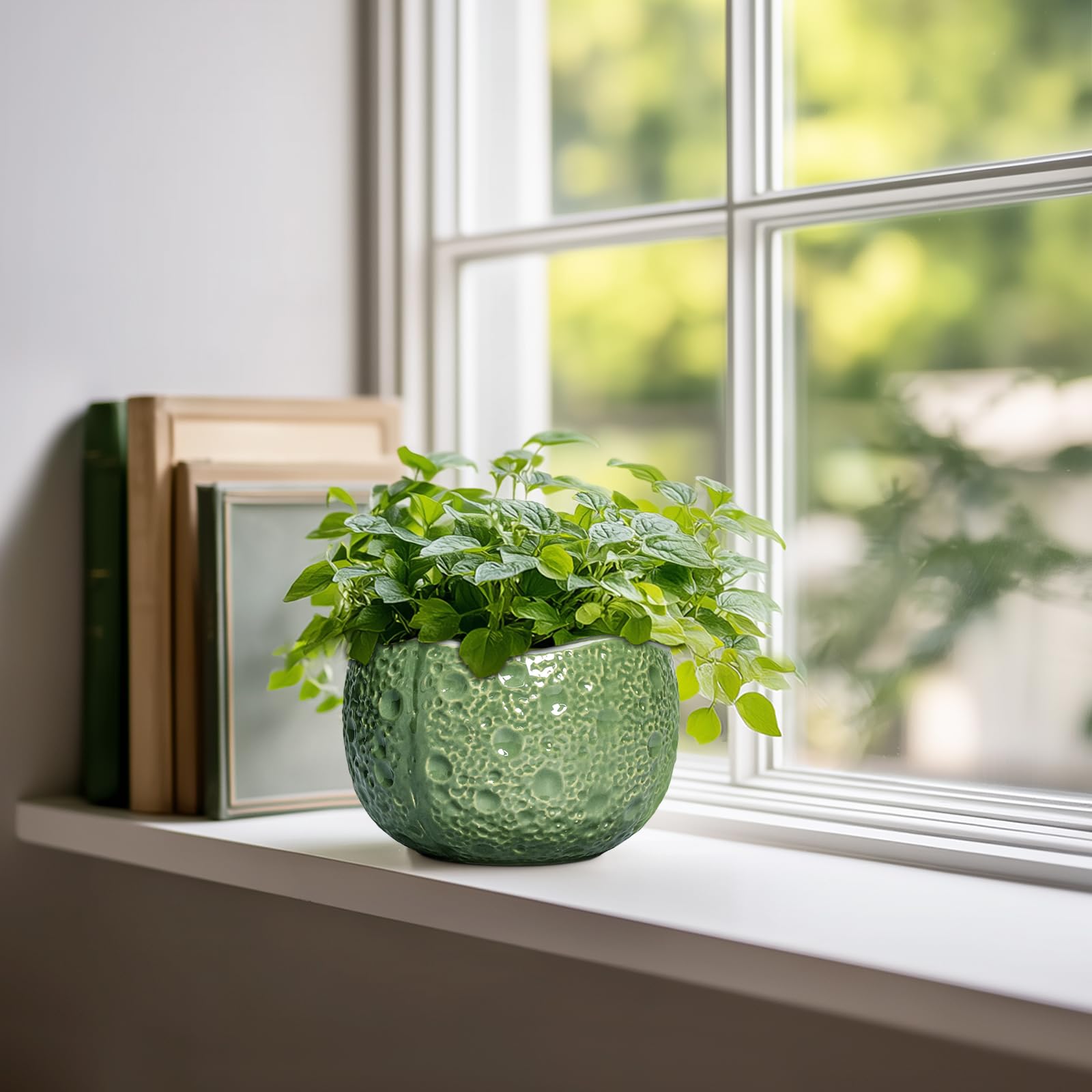 Thirtypot Green Ceramic Flower Pot side view