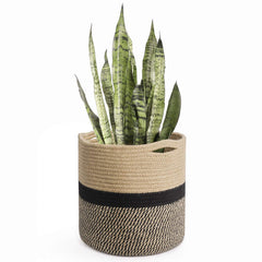 TIMEYARD Jute Rope Plant Basket front view with black bottom
