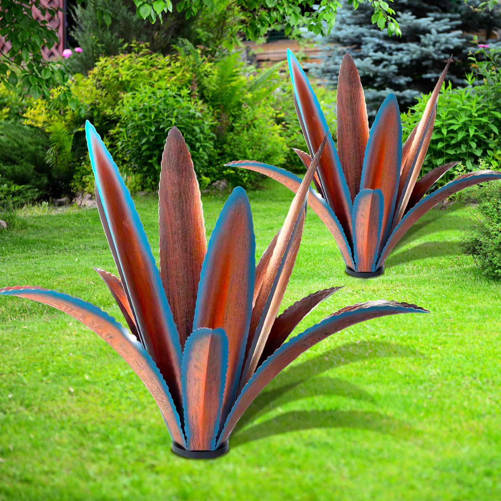 TOMBABY Agave Metal Plant Sculpture with a rustic aesthetic