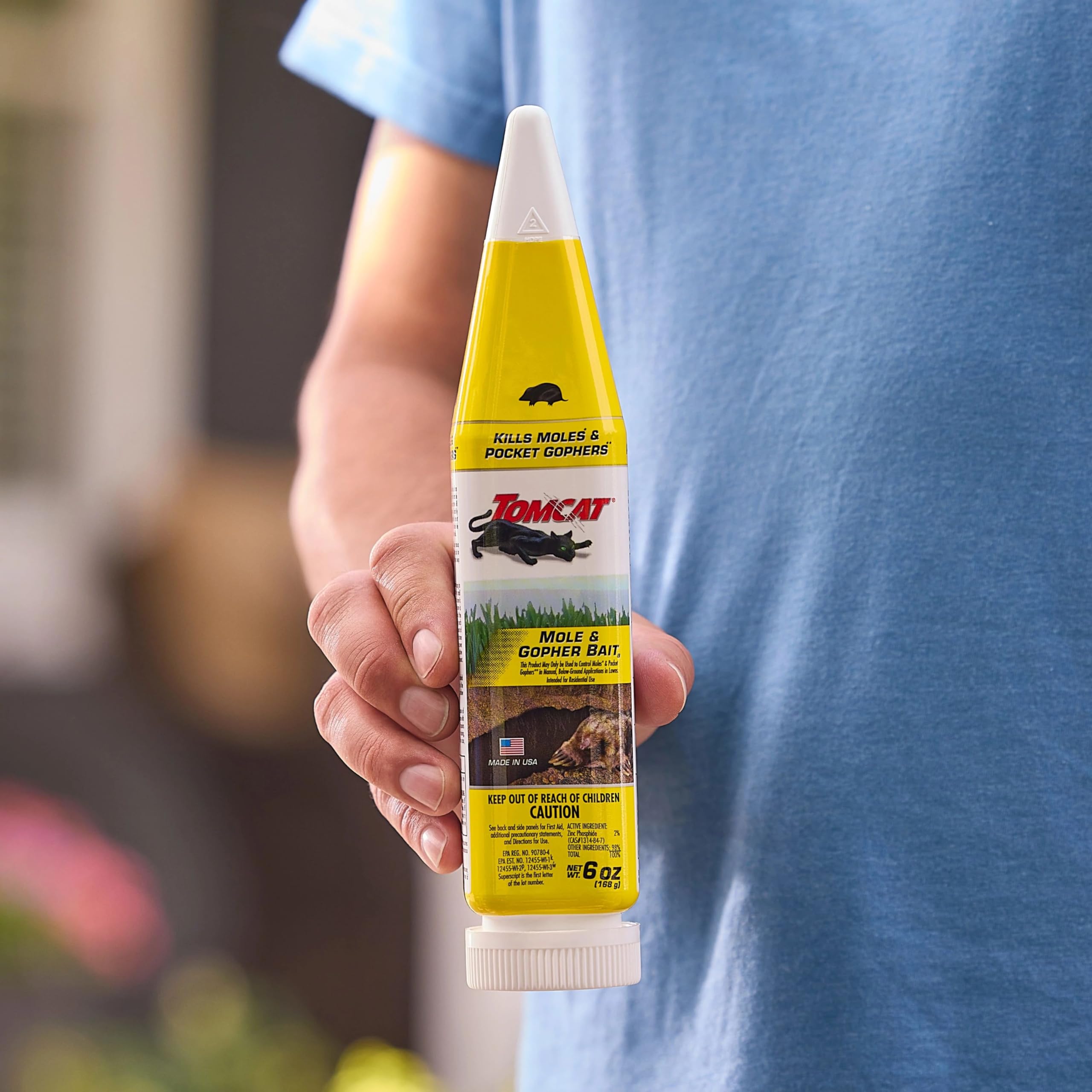 Tomcat Mole & Gopher Bait 6 oz product features highlighted