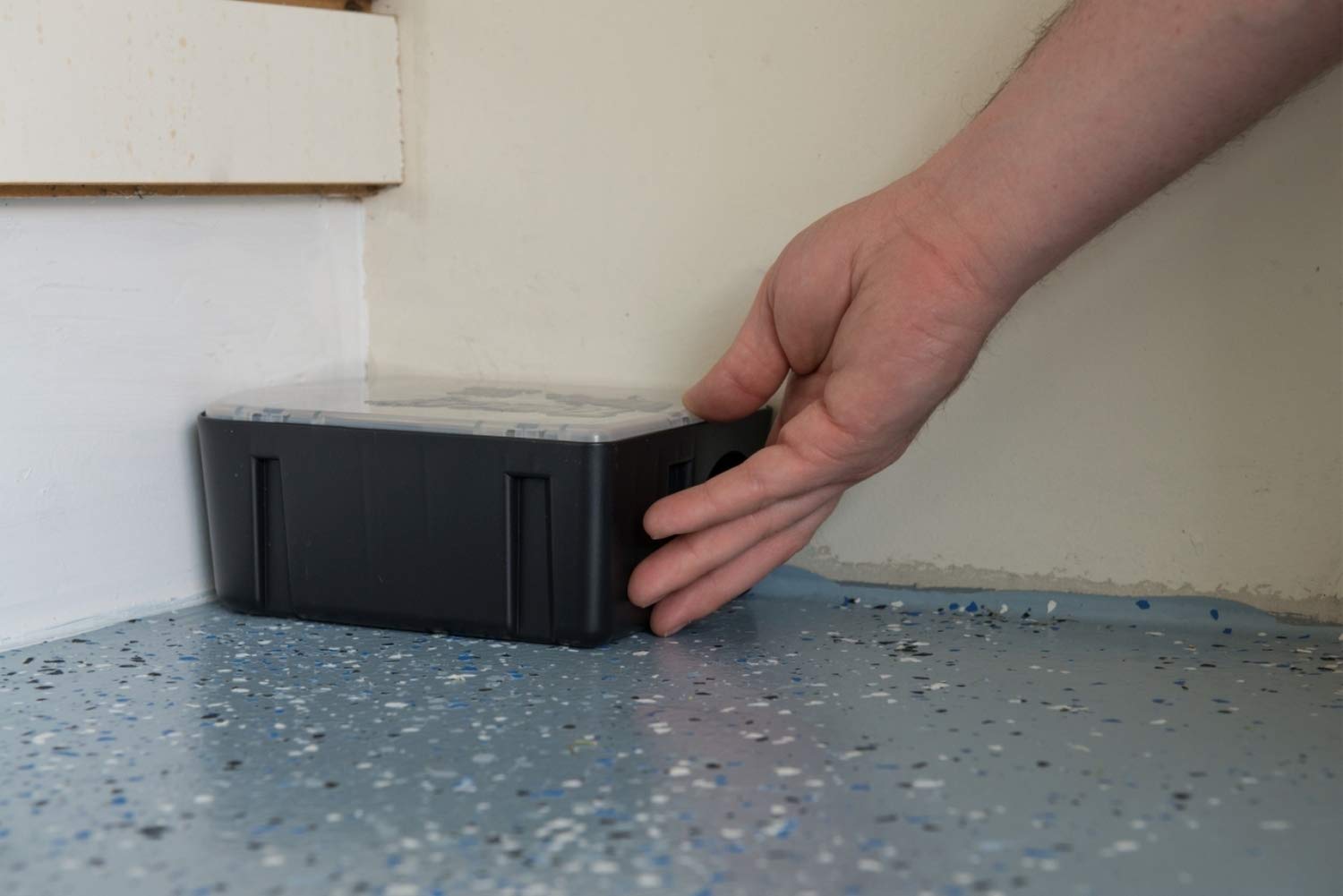 Tomcat Rat & Mouse Bait Station packaging front view